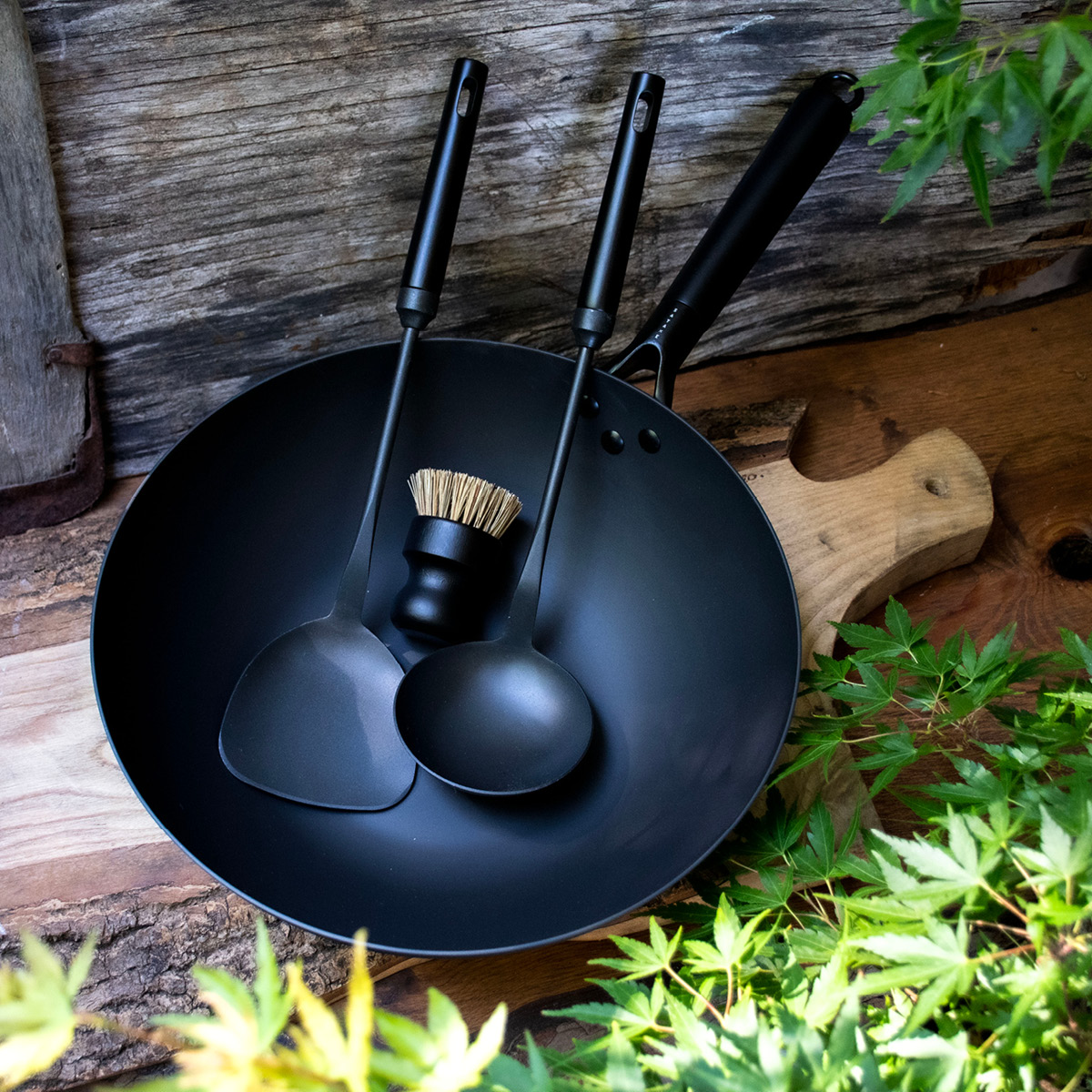 Satake Woksett karbonstål med redskap 32 cm