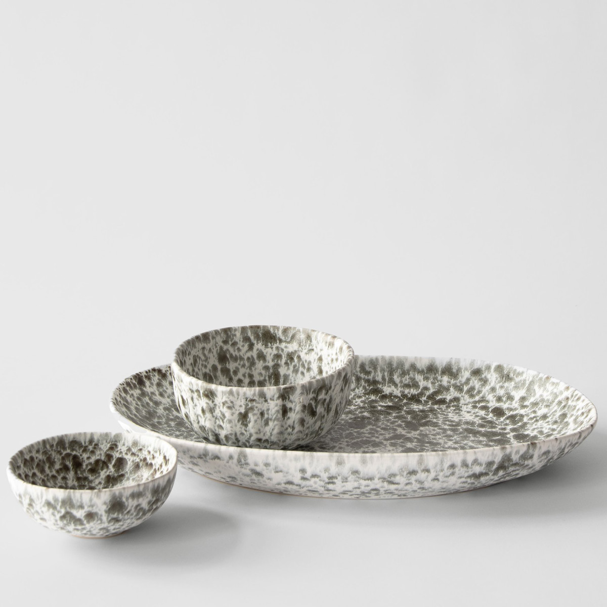 Tell Me More Rivoli Tarjoiluastia 37x21,5 cm Green Splatter