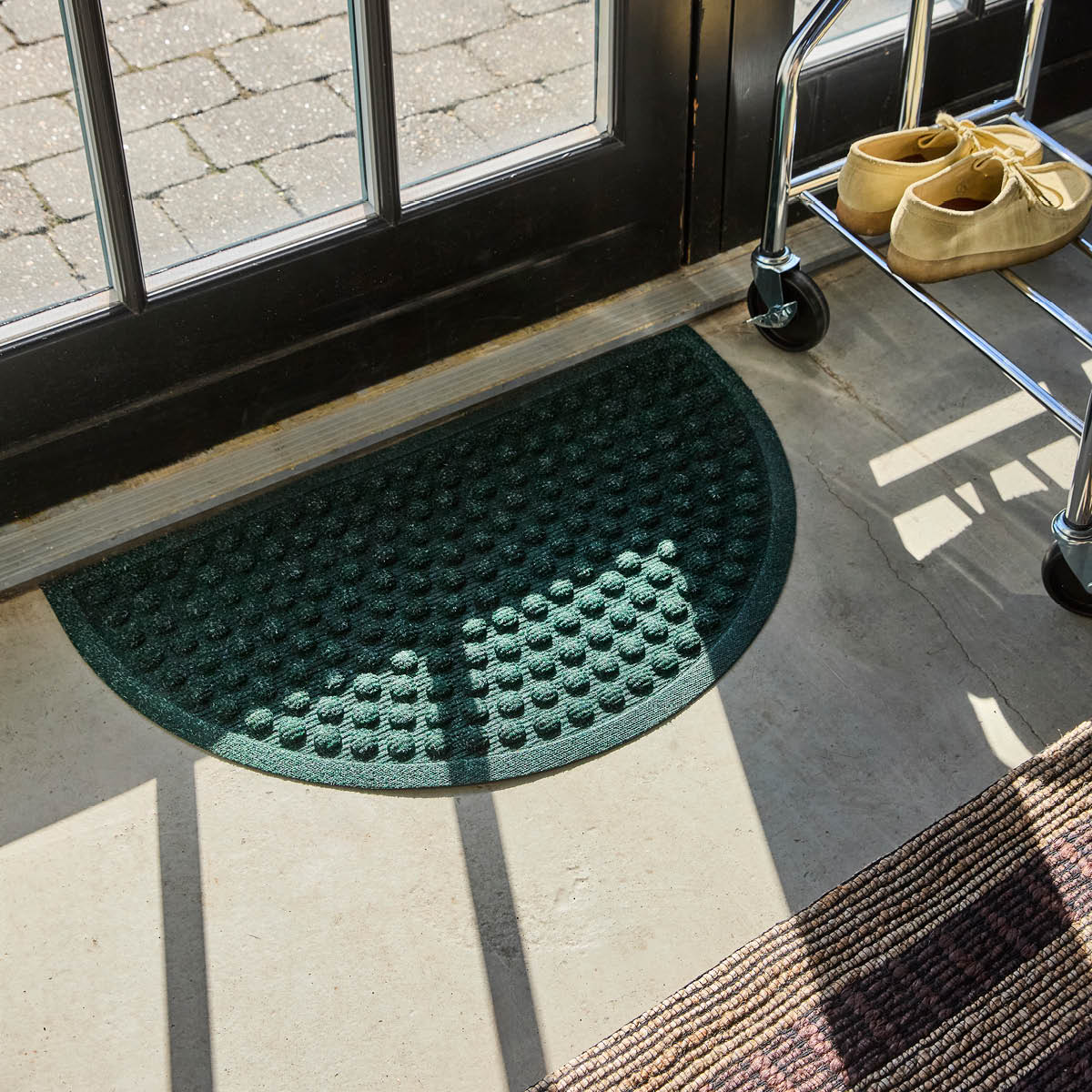 House Doctor Entry dörrmatta halvmåne 75x45 grön
