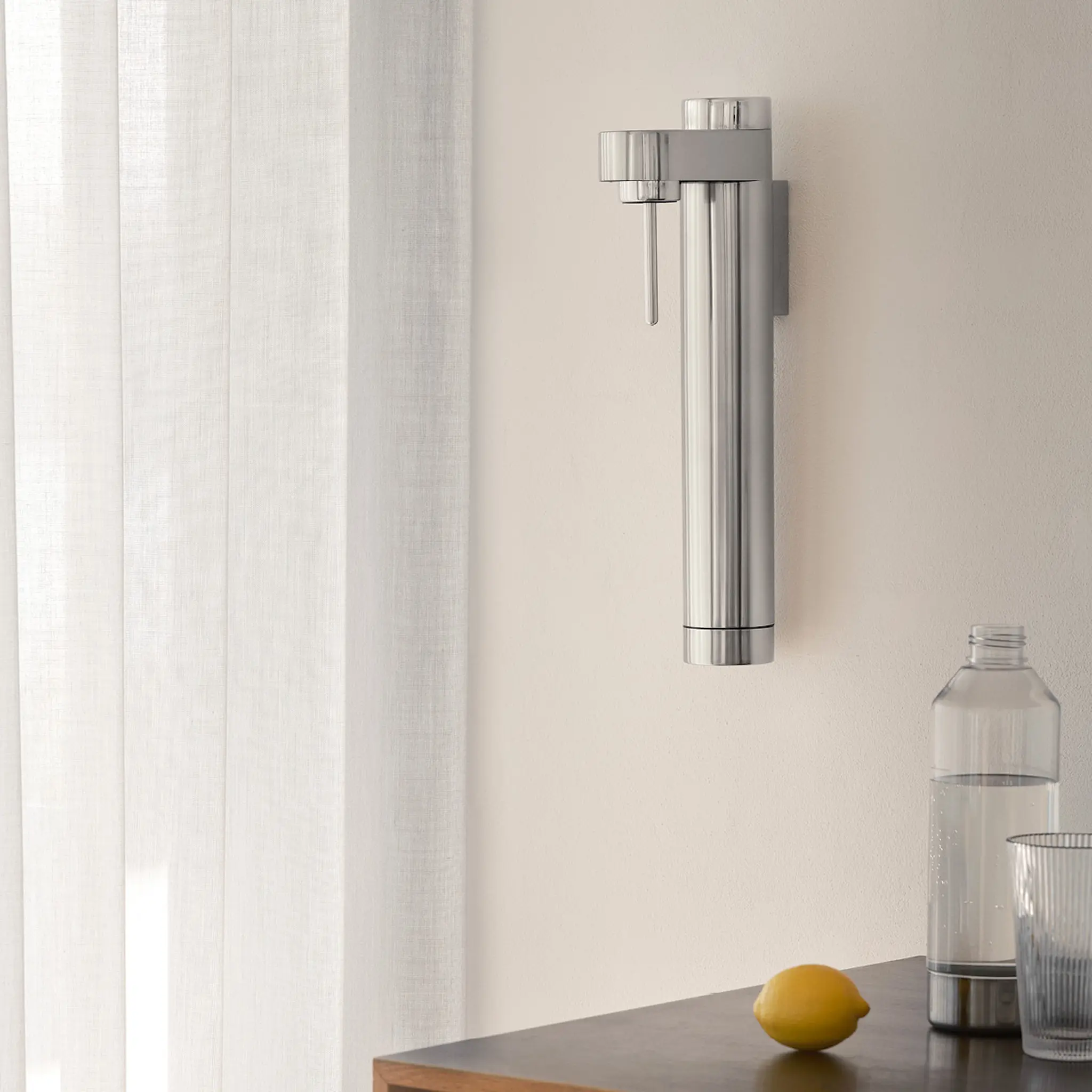 Stelton Brus Hiilihapotuslaite seinään kiinnitettävä 42 cm Teräs