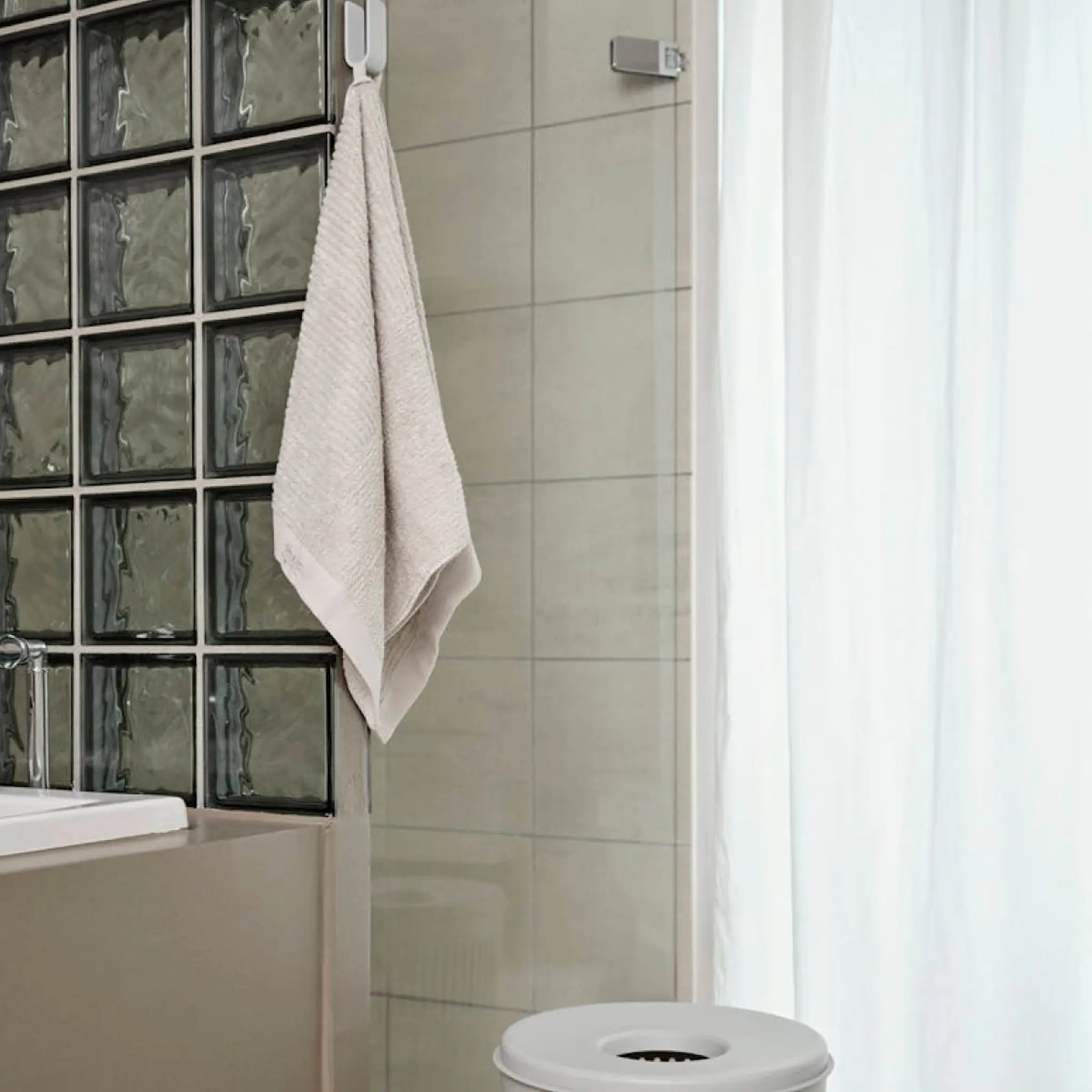Zone Denmark Classic pyyhe 50x70 cm vaaleanharmaa
