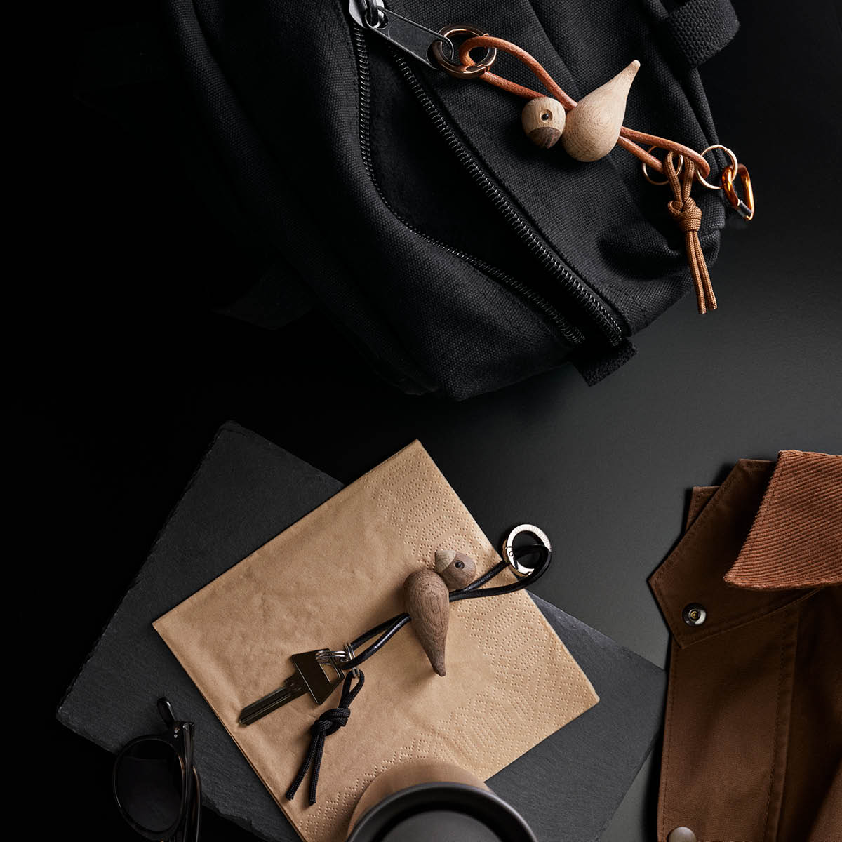 Kay Bojesen Denmark Fugl nøkkelring 6x45x3 cm sølv/svart/røkt eik