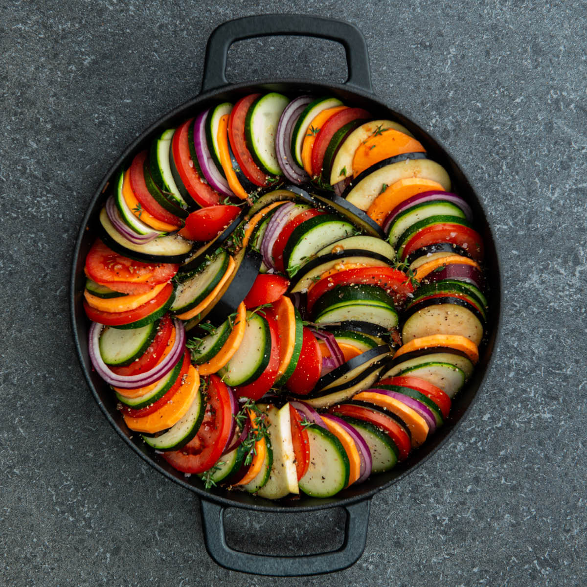 Combekk Gjutjärnspanna emaljerad 28 cm svart