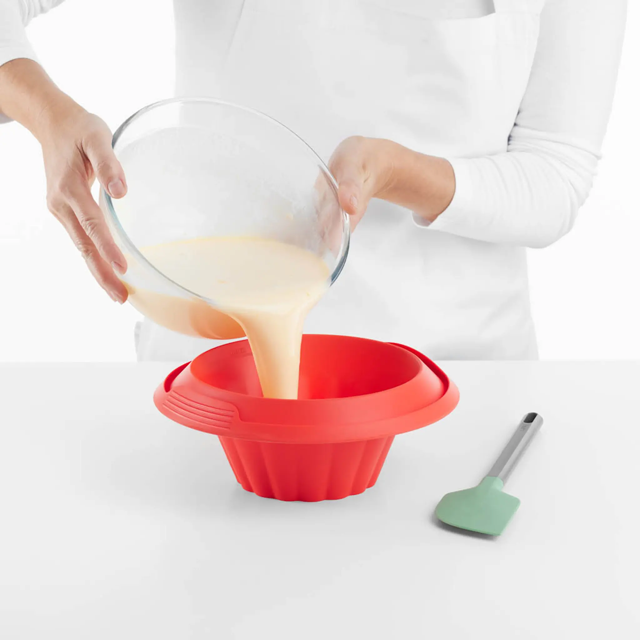 Lékué Puddingform i silikon med tallrik 1,3 L röd/vit