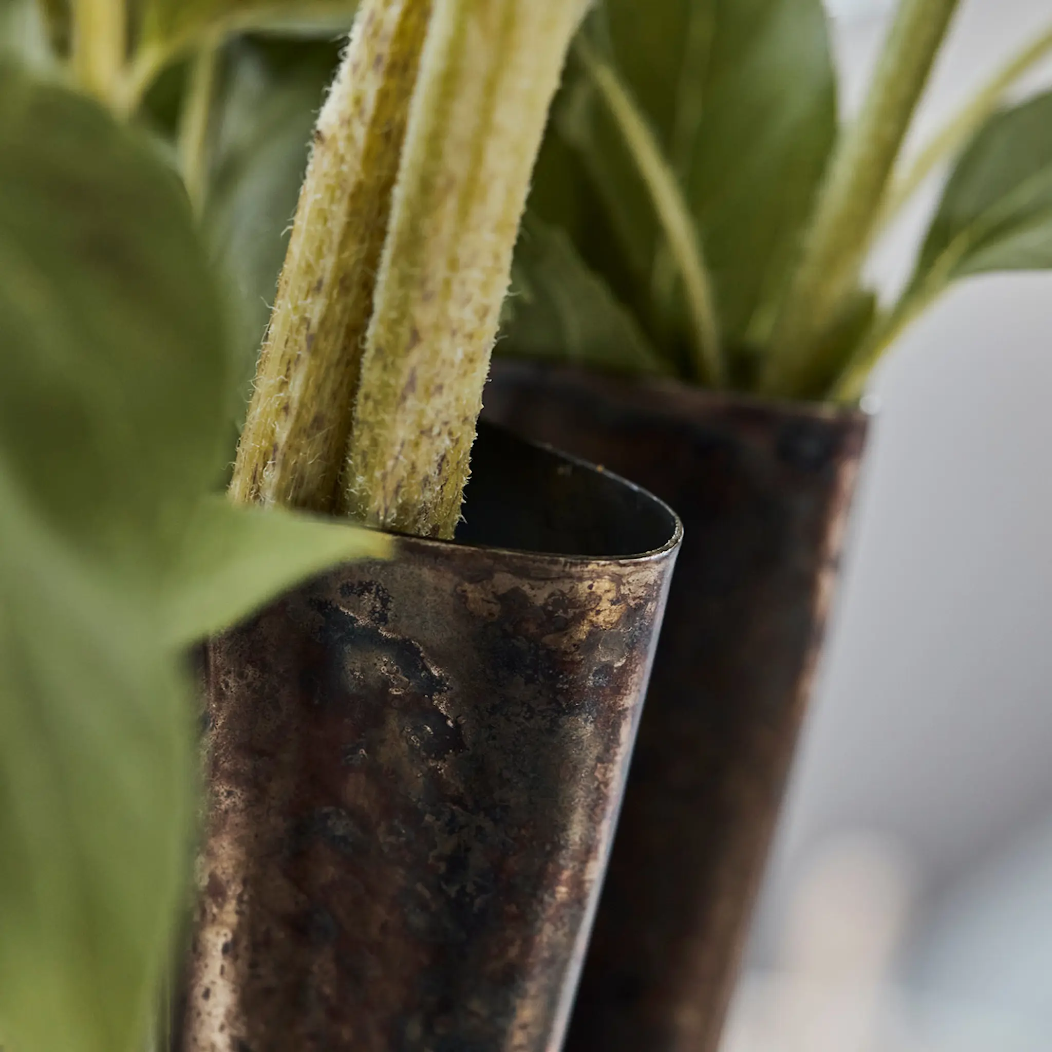 House Doctor Flood vas 23 cm antikbrun