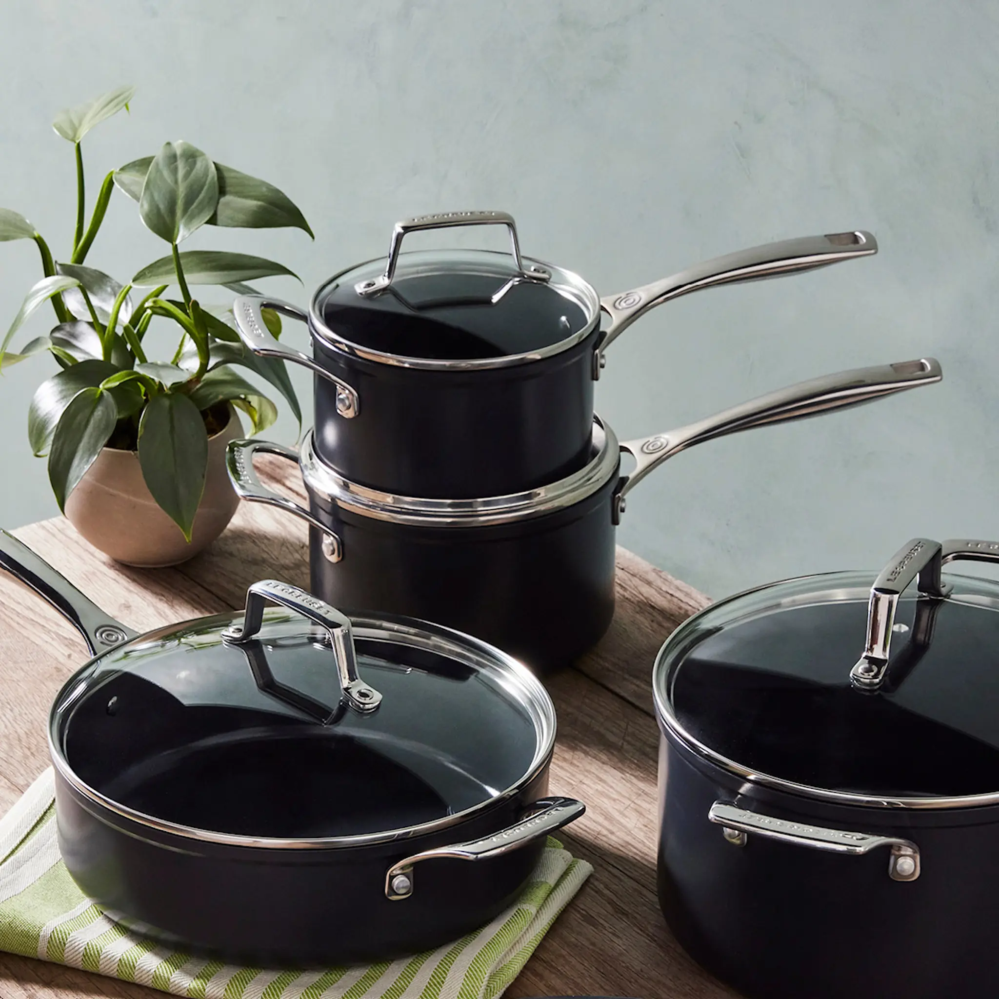 Le Creuset ENSC kastrull med glaslock 1,9 L 16 cm black
