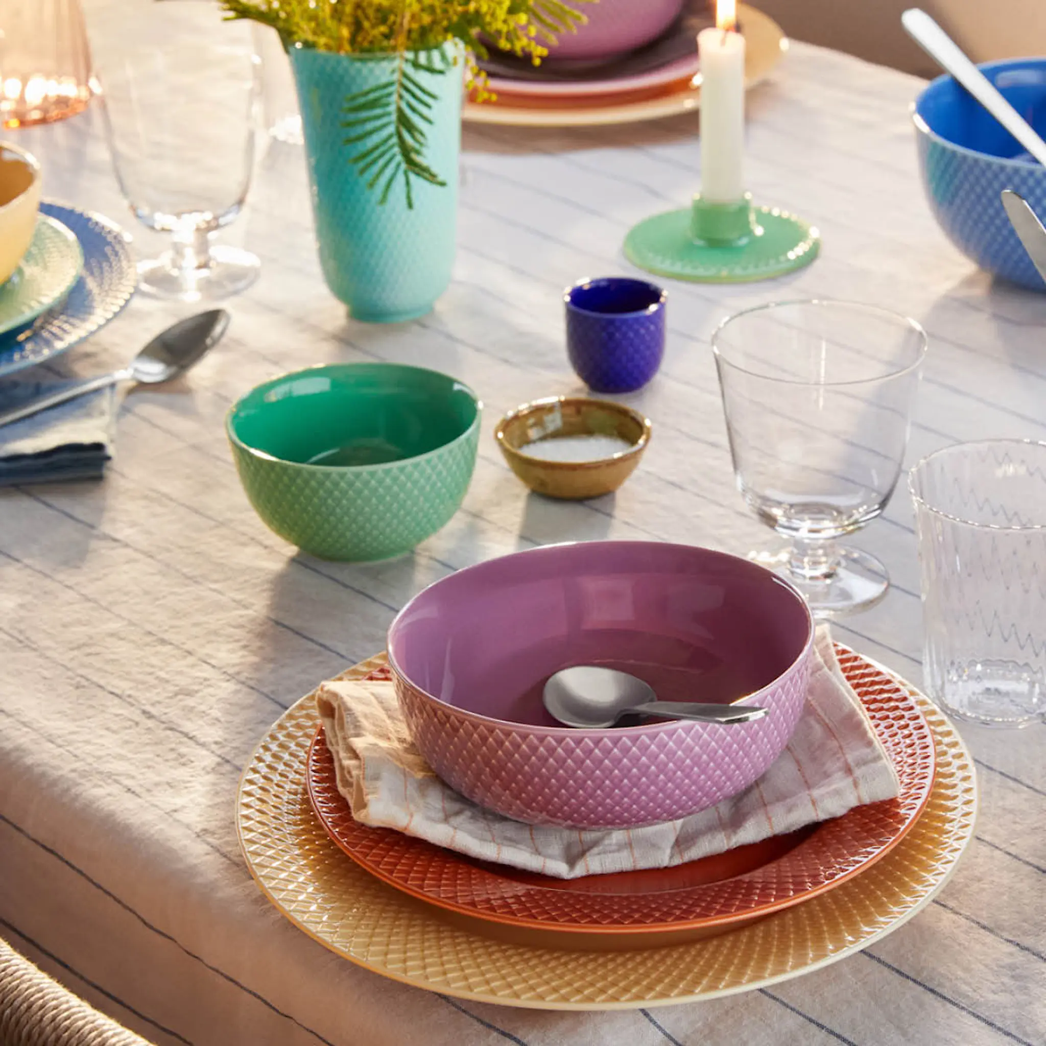 Lyngby Porcelæn Rhombe Color Tallrik 27 cm Sand