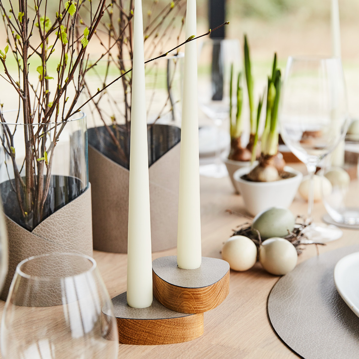 LIND DNA Curve Nupo Ljusstake 2-Pack 8x10 cm Varmgrå