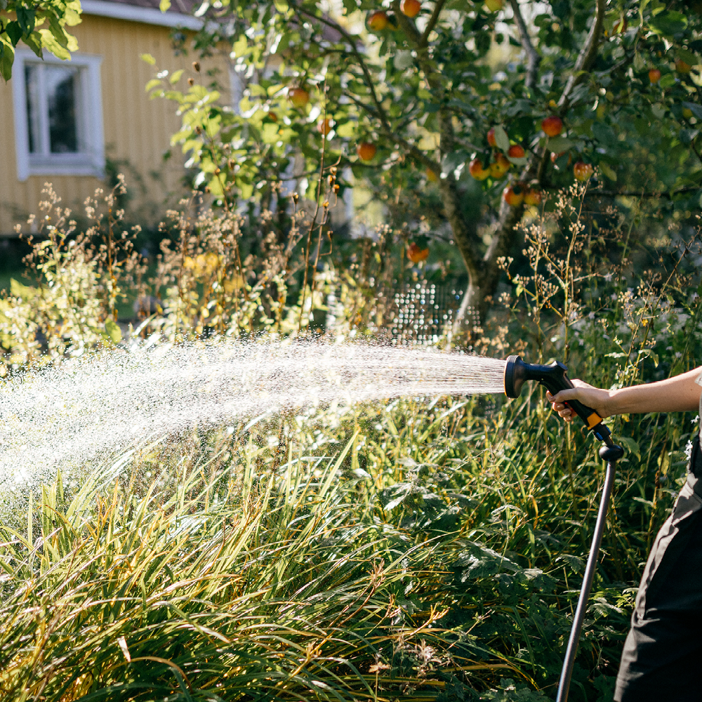 Fiskars Solid™ sprøytepistol multi 18,8 cm svart