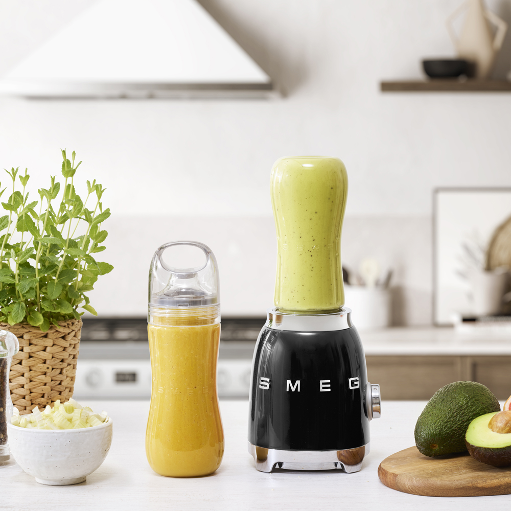 Smeg Personal blender PBF01 600 ml svart