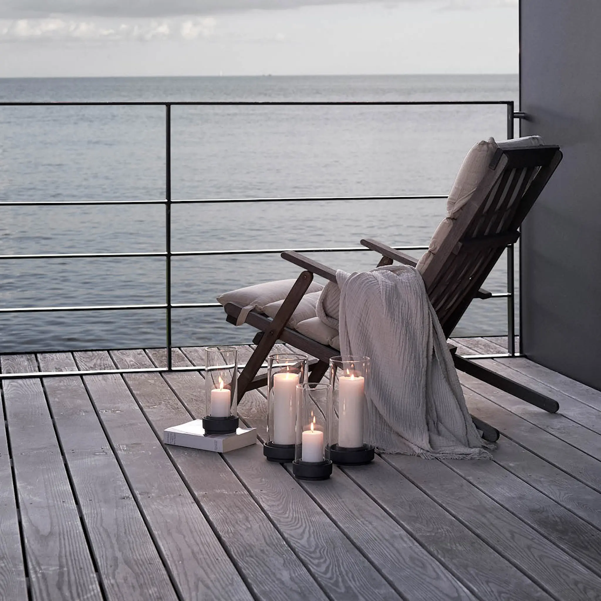 Stelton Hurricane Kynttilälyhty 28 cm Musta/Kirkas