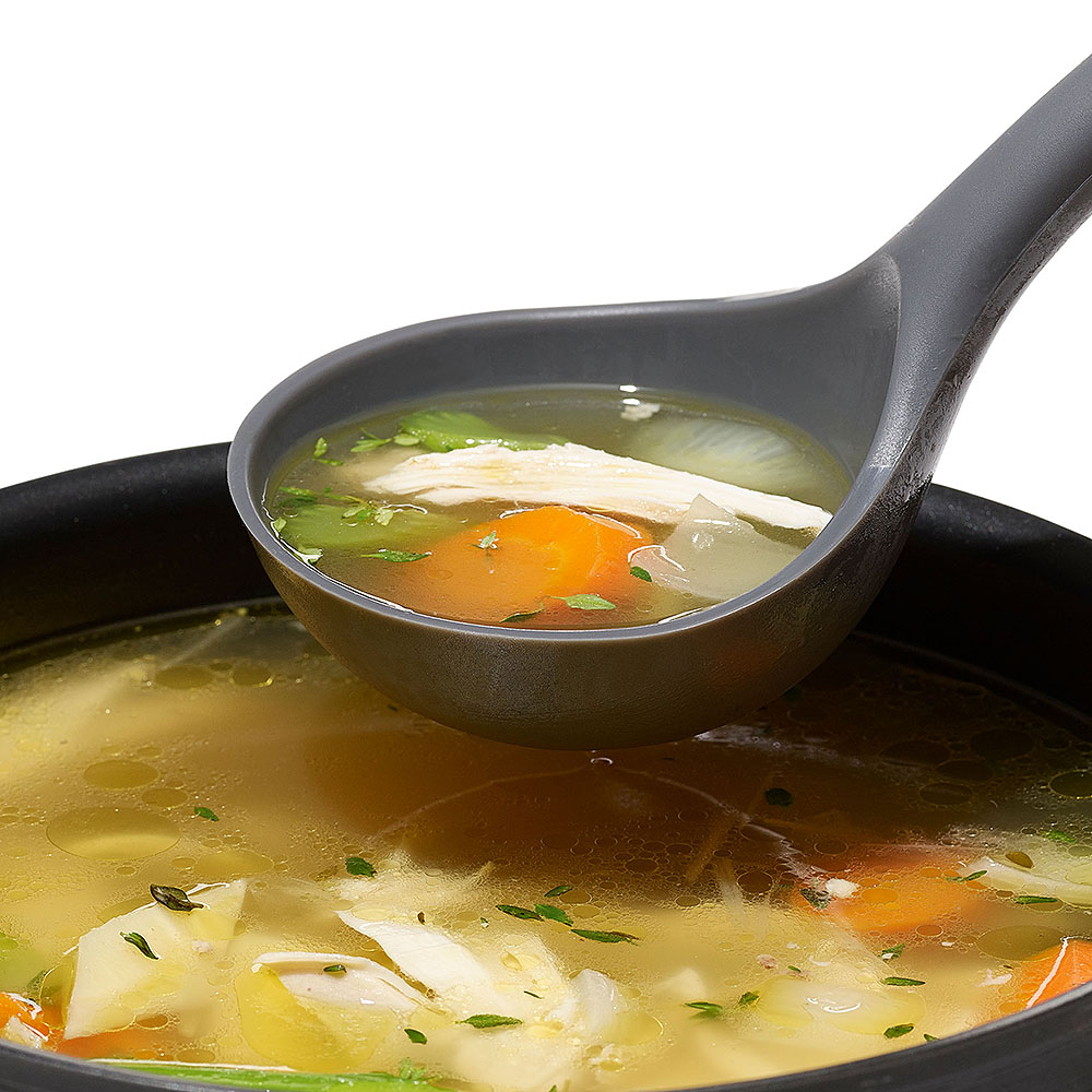 Oxo Stor øse i silikon 32,5 cm grå