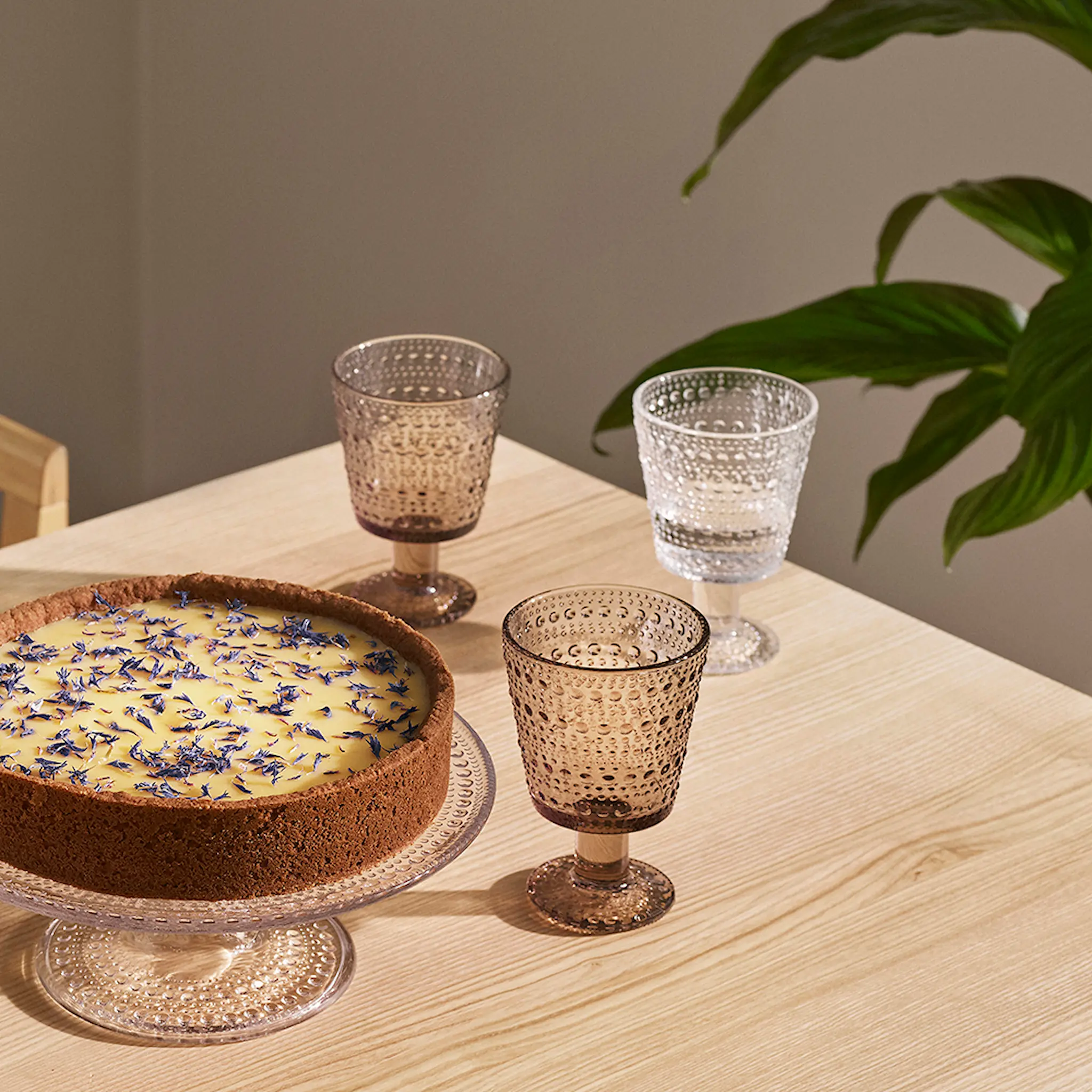 iittala Kastehelmi Glas på fot 2-pack Klar