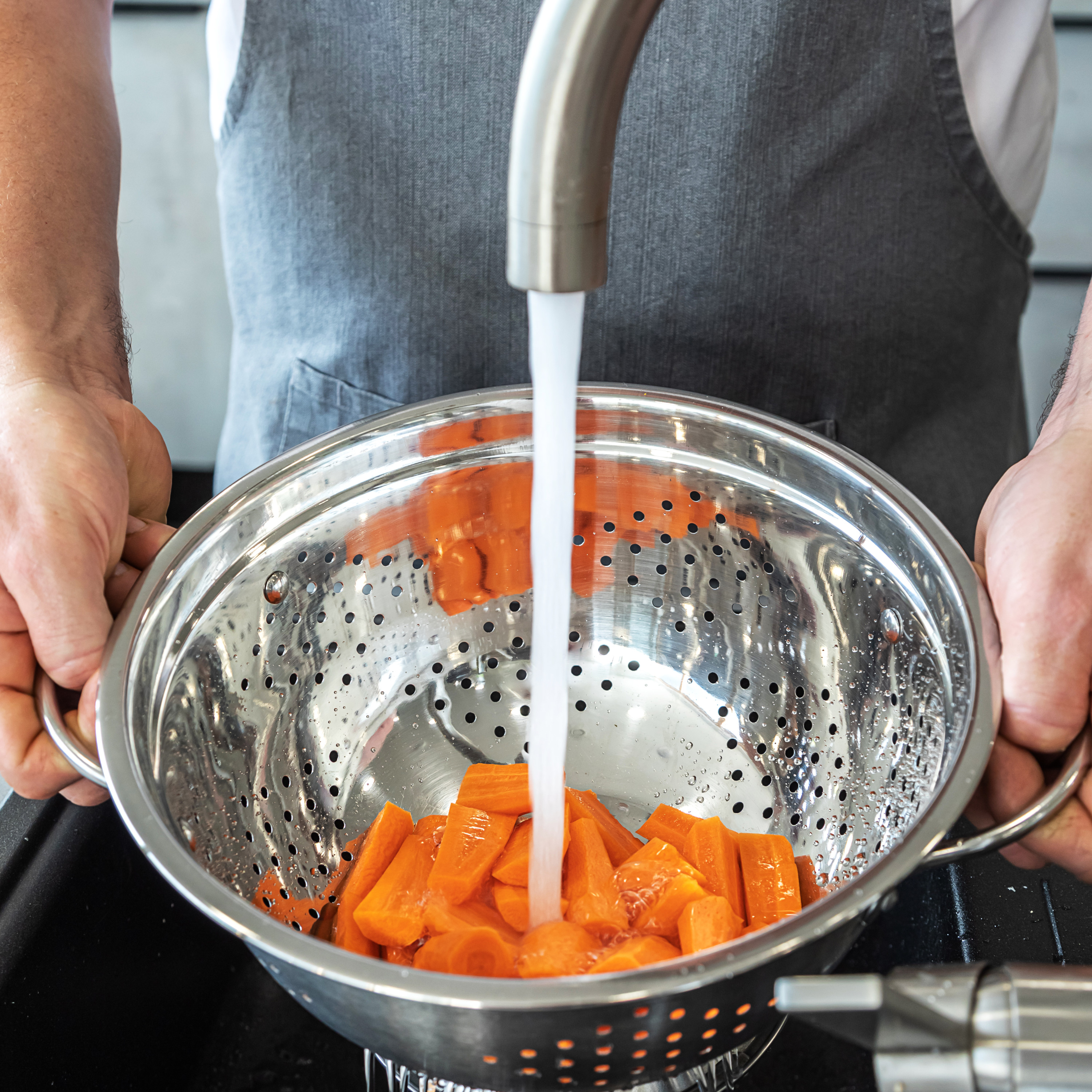 MasterClass Durkslag Rostfri 25,5 cm