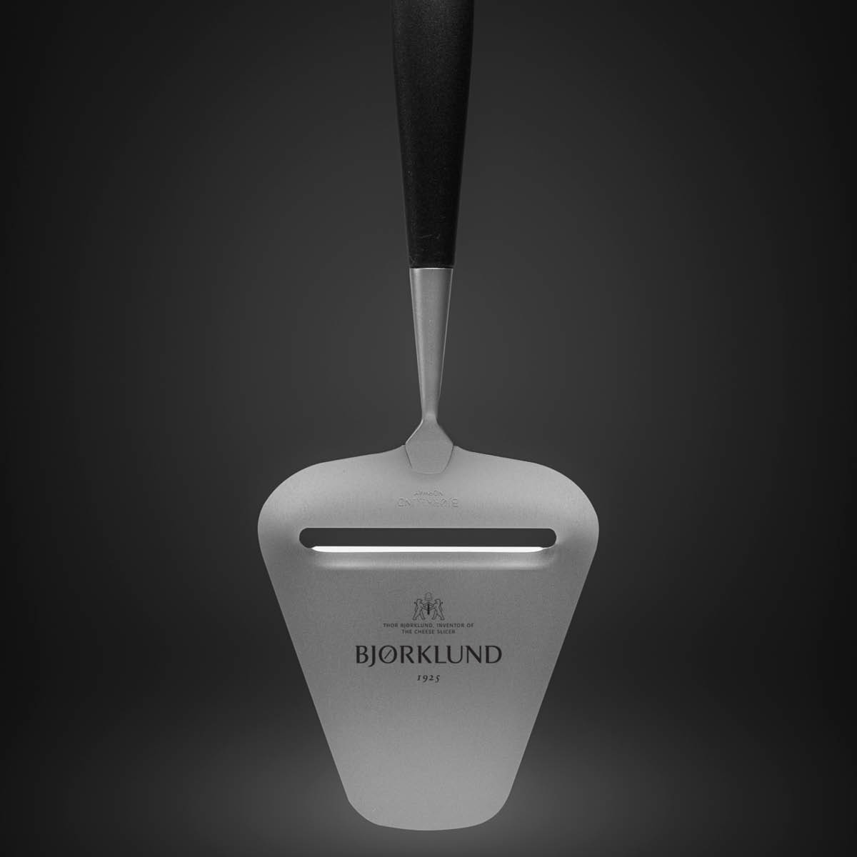 Bjørklund Amitto osthyvel 23 cm svart