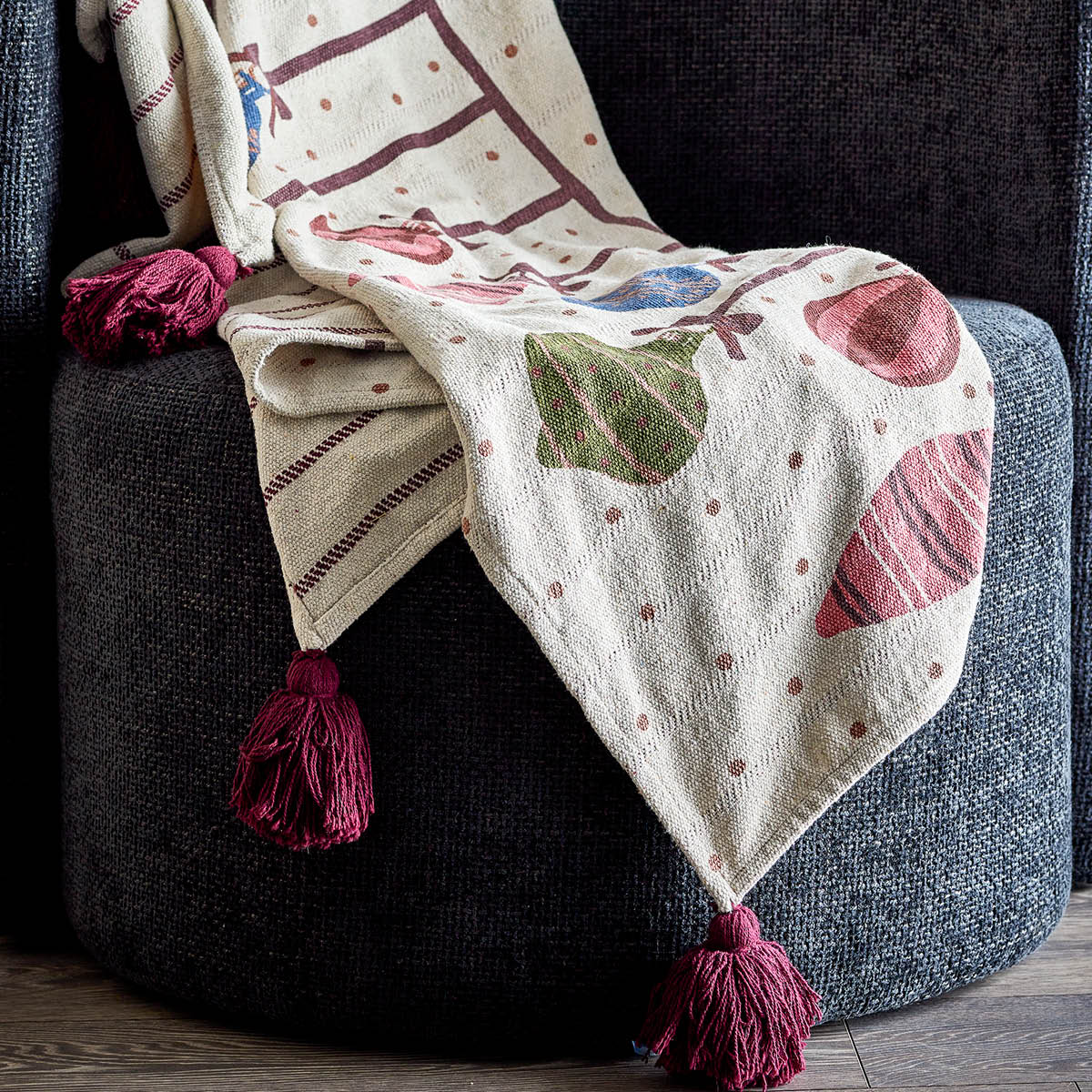 Bloomingville Ornamentia pläd 160x130 cm multi