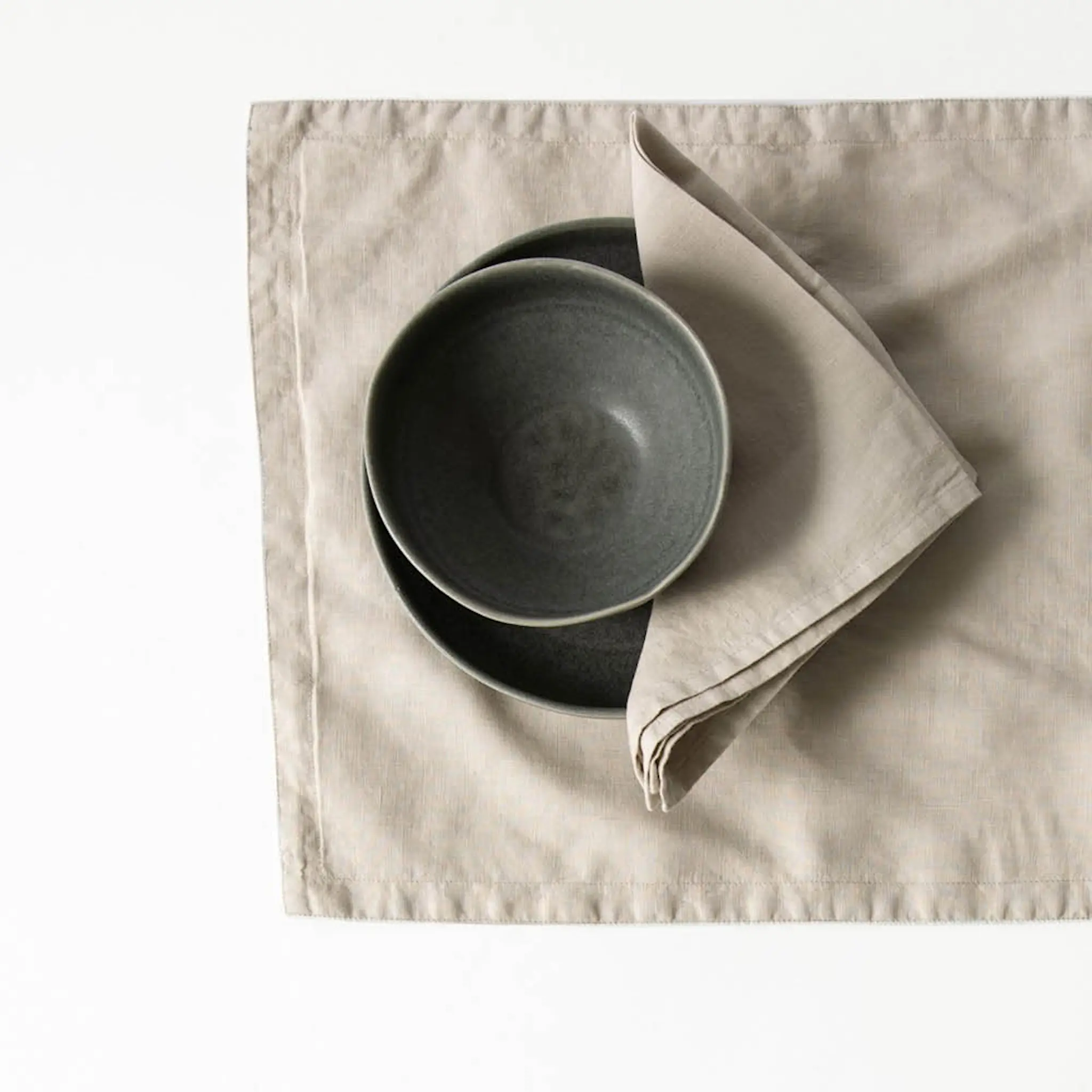 Tell Me More Bordstablett Linne 35x50 cm Warm Grey