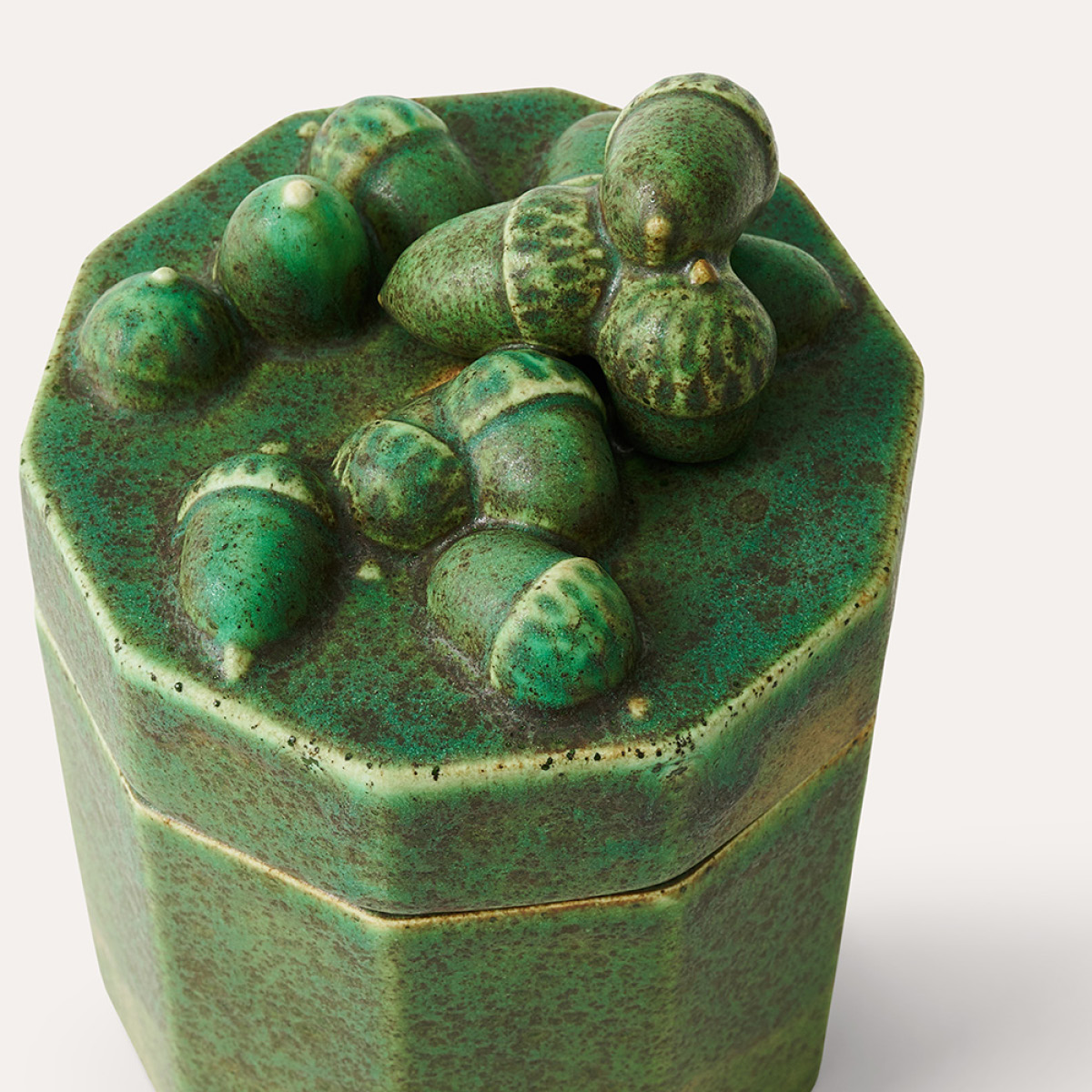 Sthål Arabesque duftlys lemongrass 17 cm acorn moss