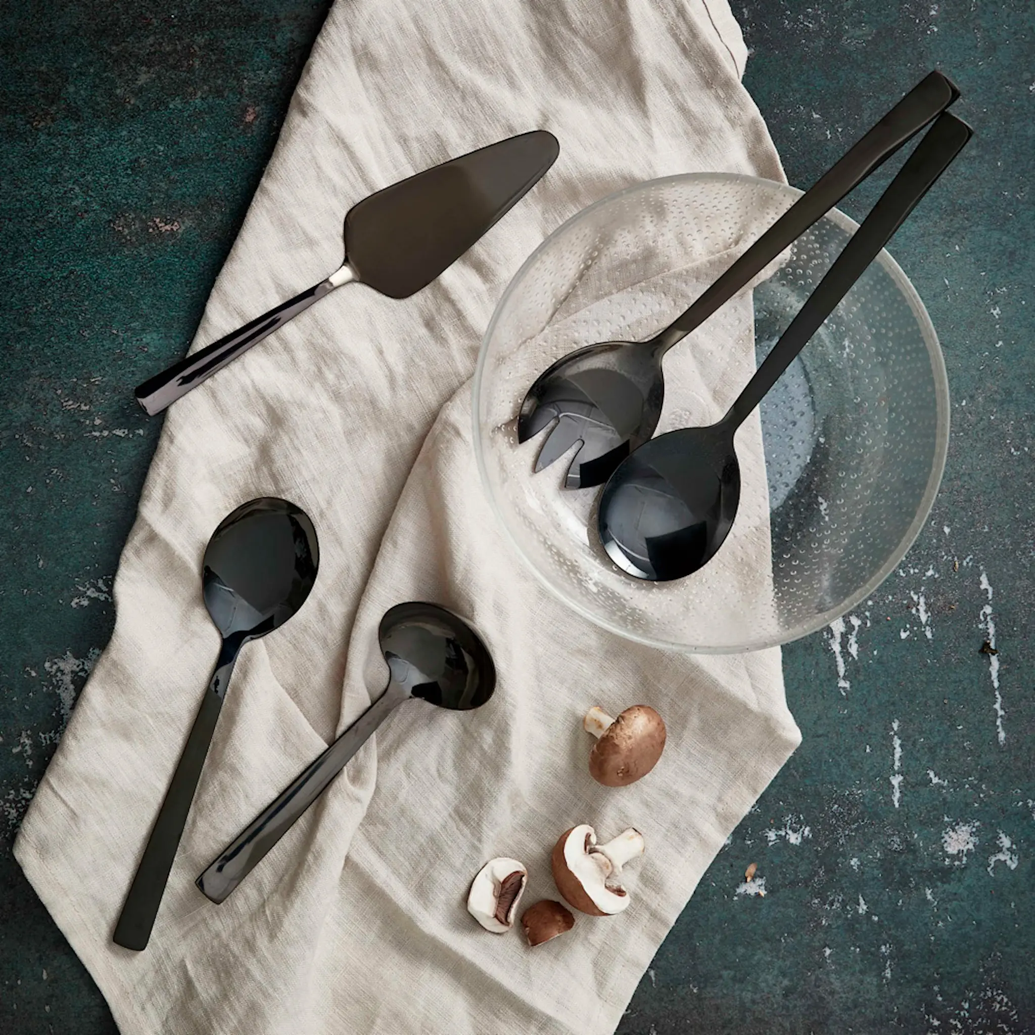 Aida Raw Tarjoiluvälineet 5 osaa Musta