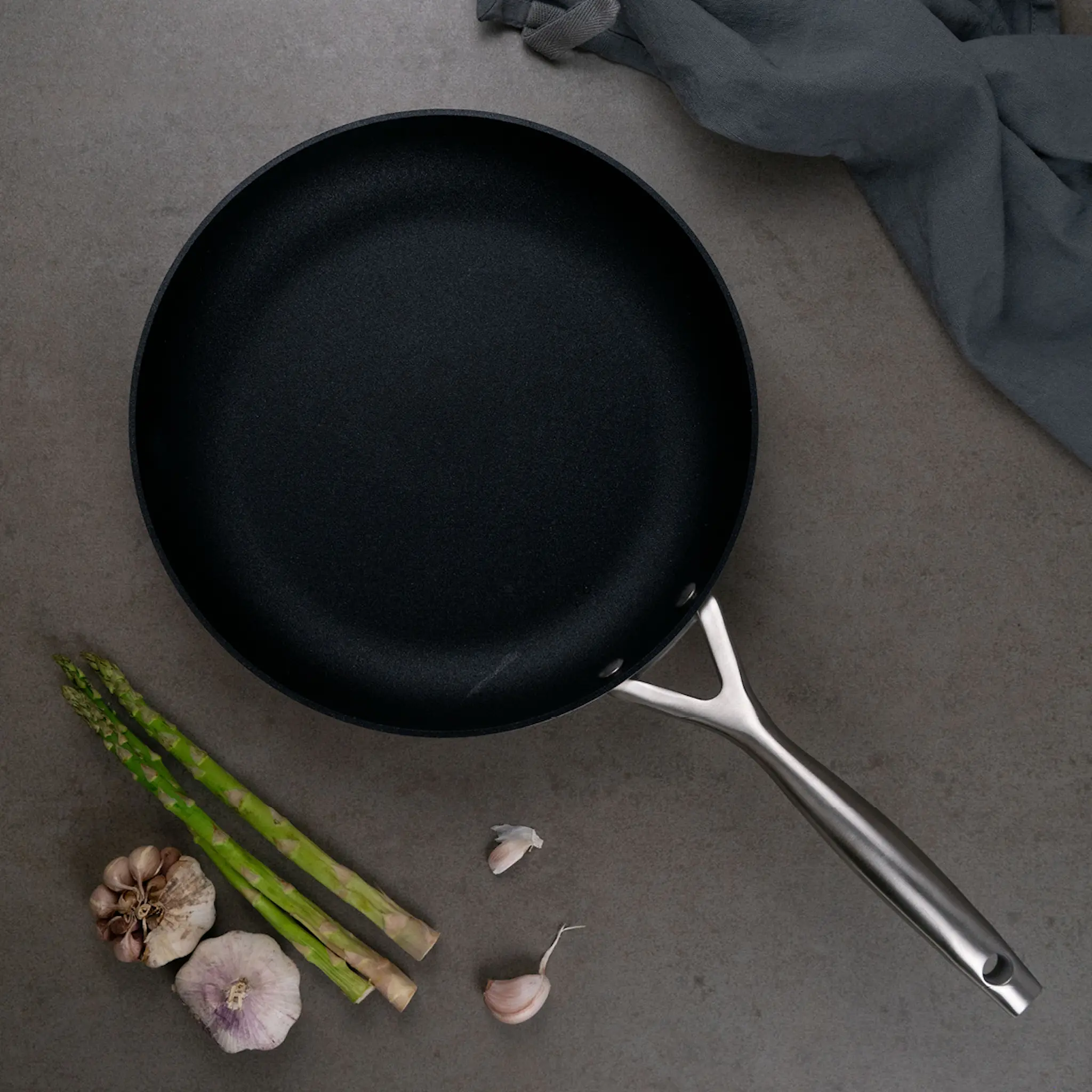 Scanpan CS+ stekpanna 28 cm stål