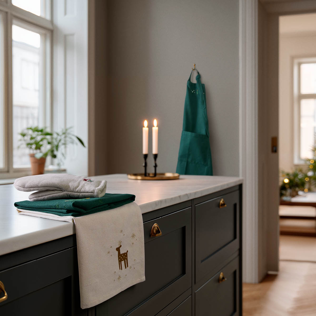 Juna Christmas Fable grillvott 16x25 cm sand