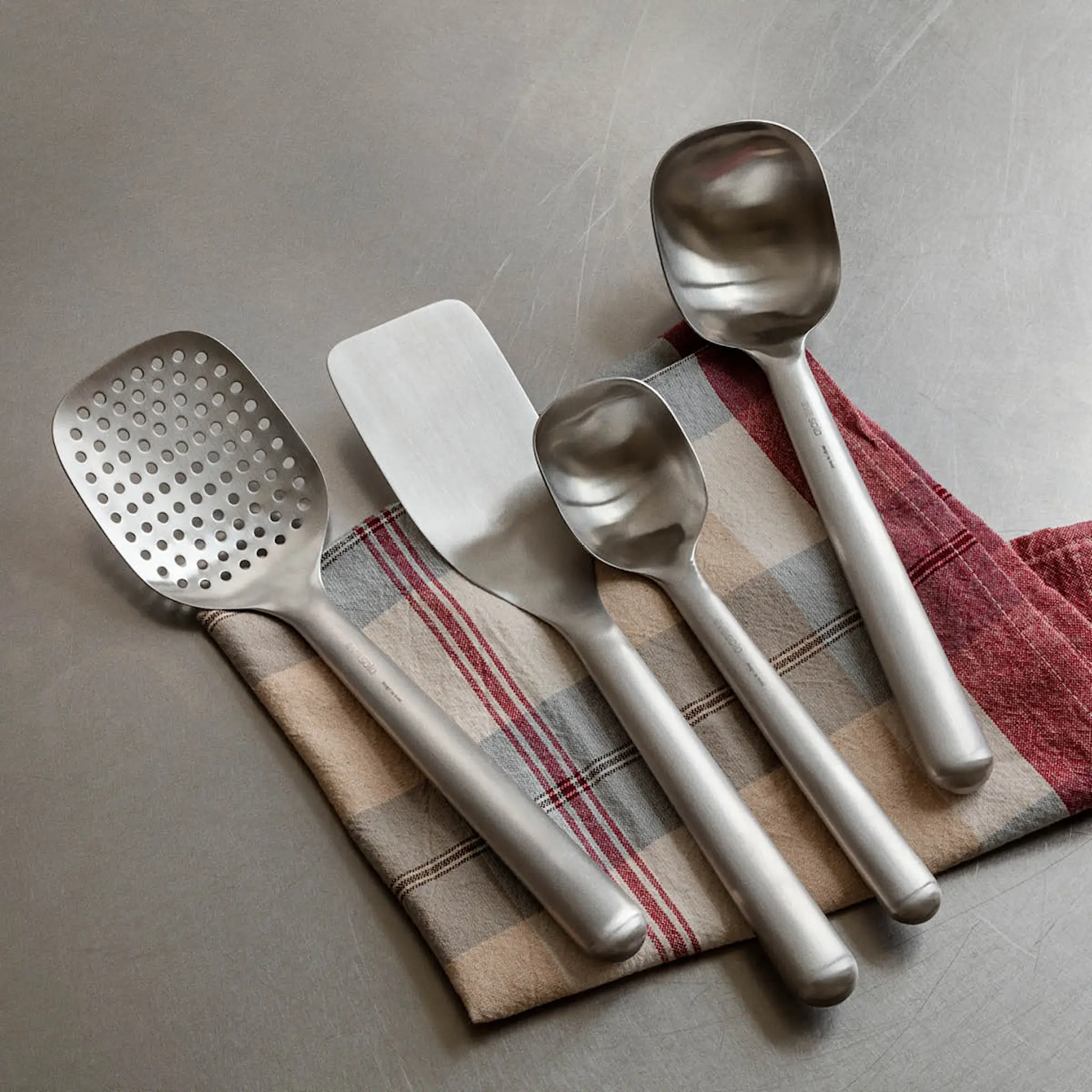 Eva Trio Green Tool hålslev metall 29 cm