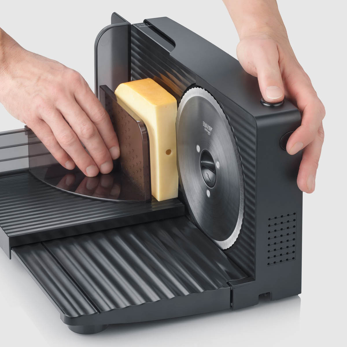 Severin Skärmaskin hopfällbar AS9578 100W svart