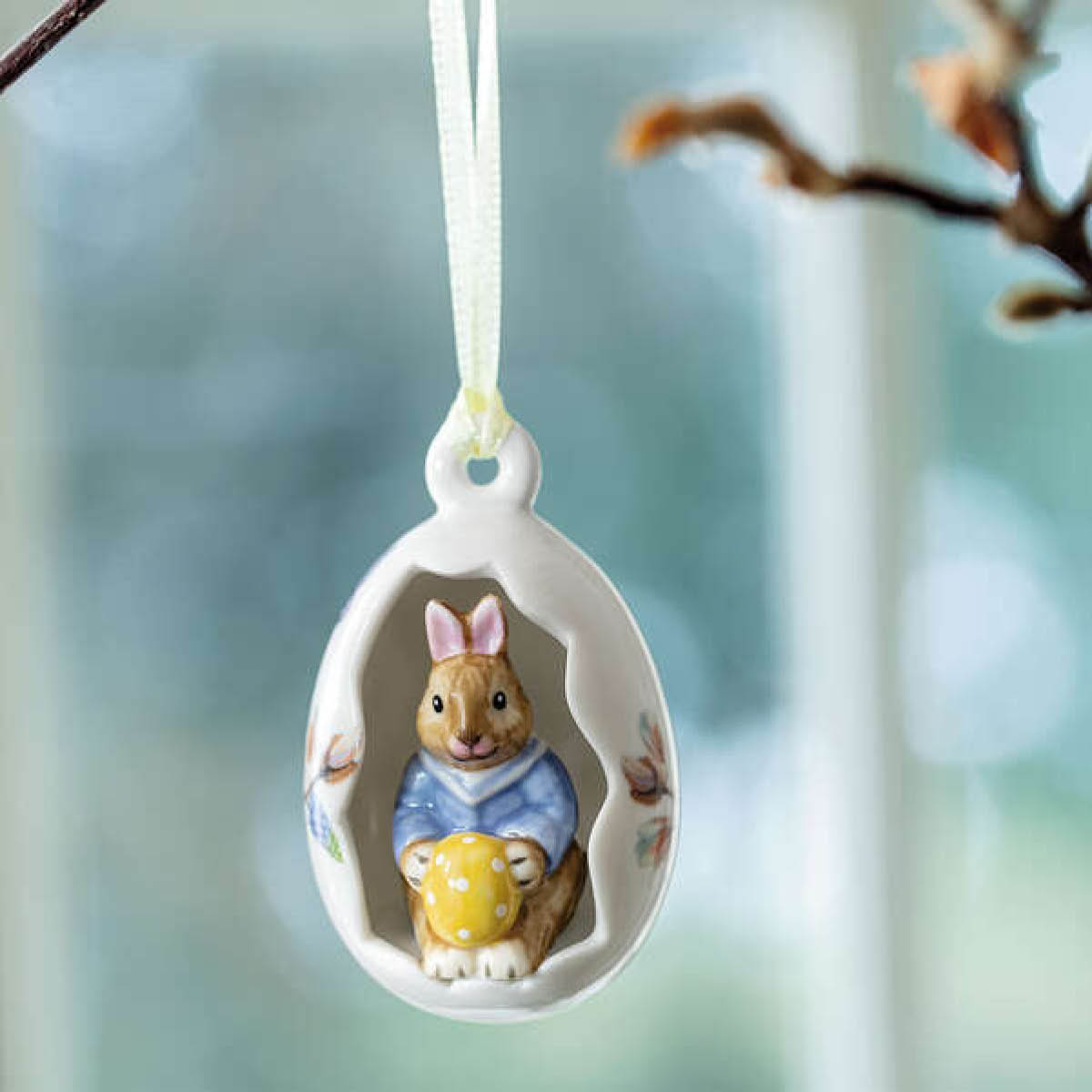 Villeroy & Boch Bunny Tales Max ornament påskägg 7 cm gul/vit