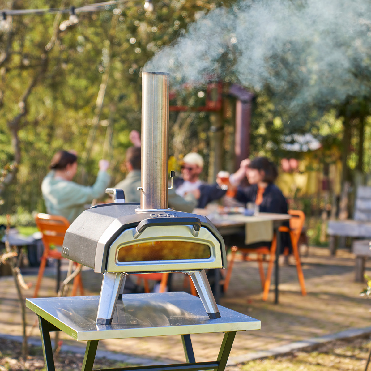 Ooni Karu 2 pizzaovn vedfyrt/gass 12" svart