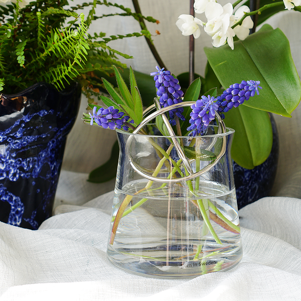 Born in Sweden Sphere Maljakko Pieni Kulta