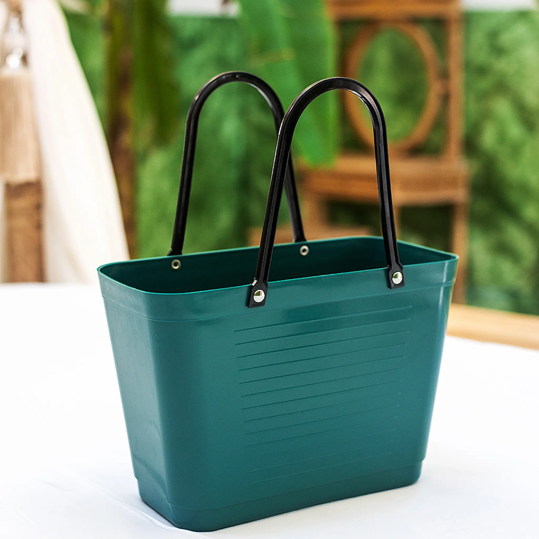 Hinza Green Plastic Laukku Pieni Tummanvihreä