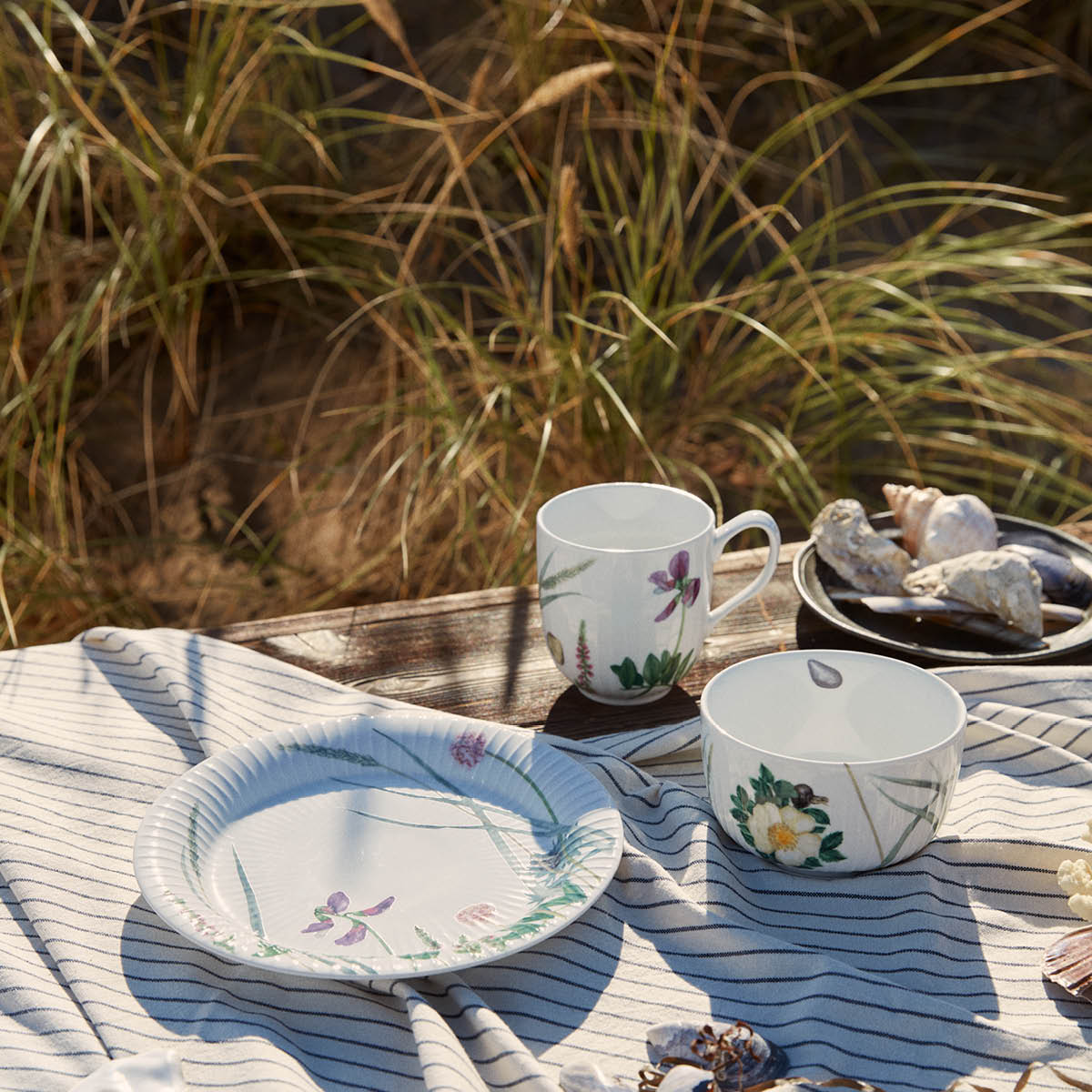 Kähler Hammershøi Summer Kulho 12 cm Coastal flower