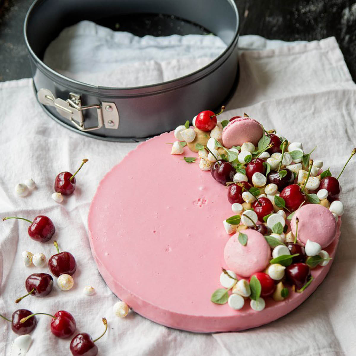 Gastromax Baking Irtopohjavuoka 2,2 L 24 cm Hiiliteräs