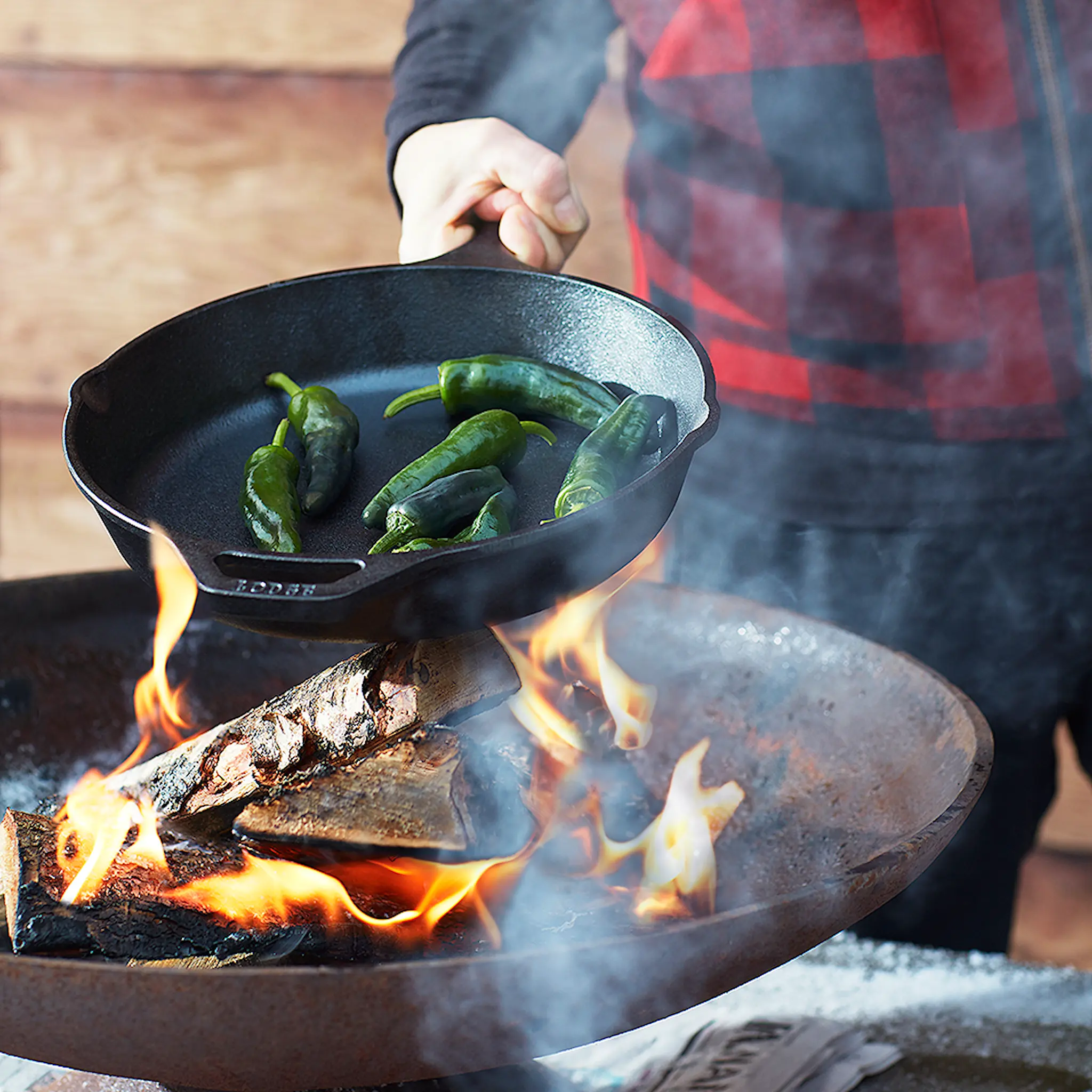 Lodge Classic Collection støpejernspanne 24 cm hover