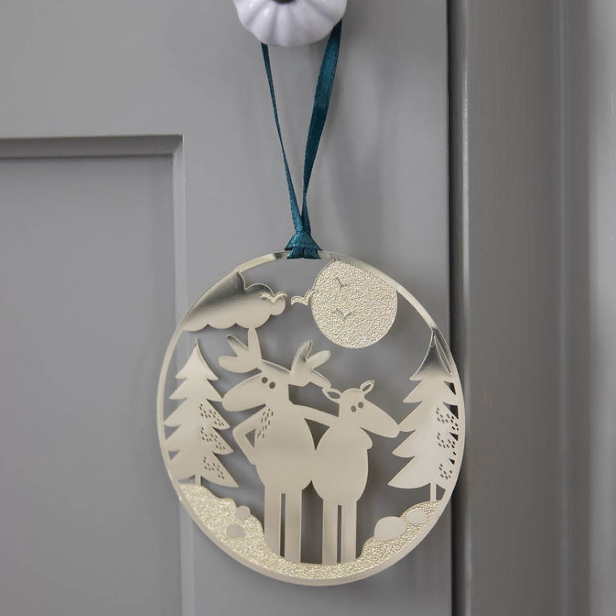 Pluto Hängande dekoration 8 cm Moose in Love guld