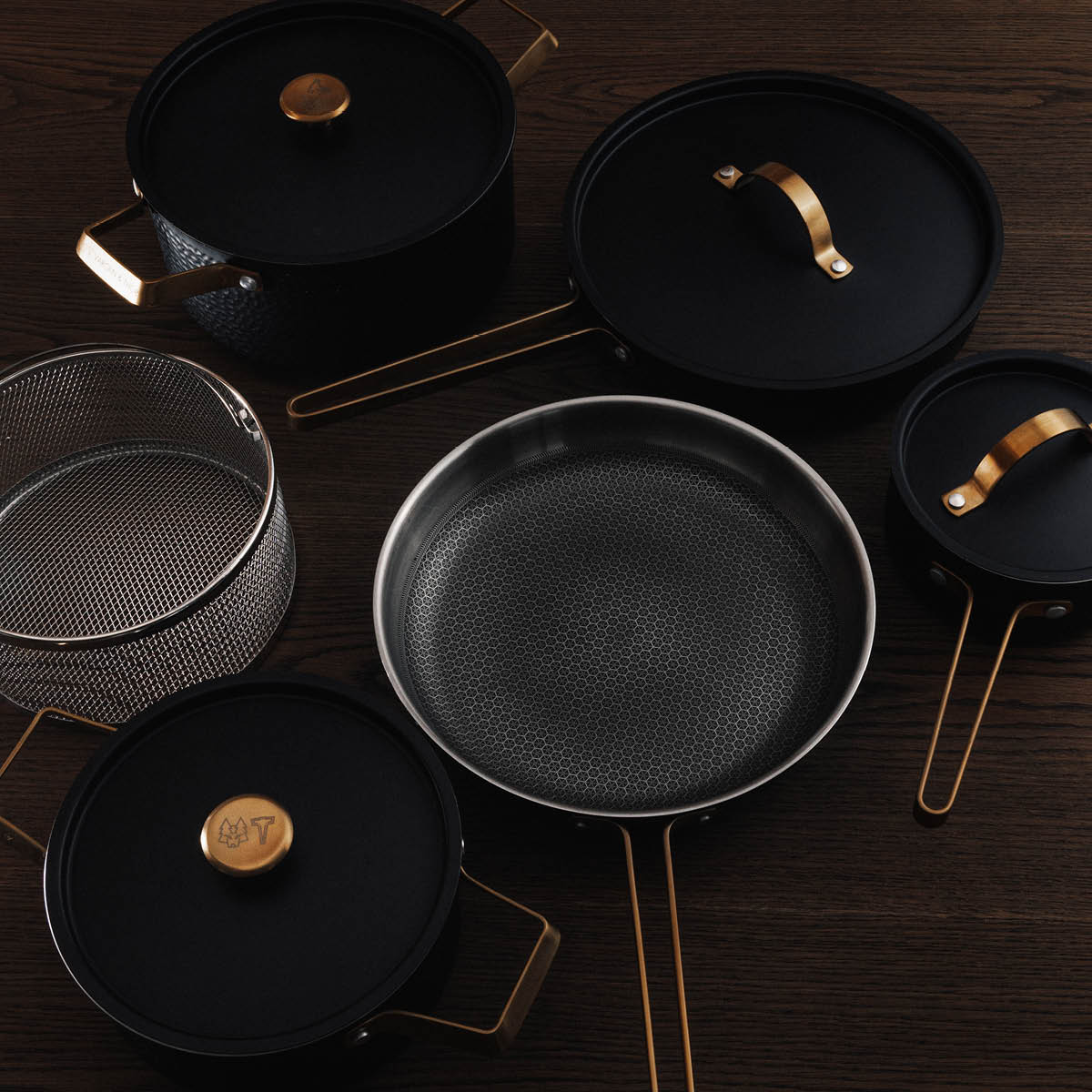 Vargen & Thor Arvet XL grytset 6 delar svart/mässing