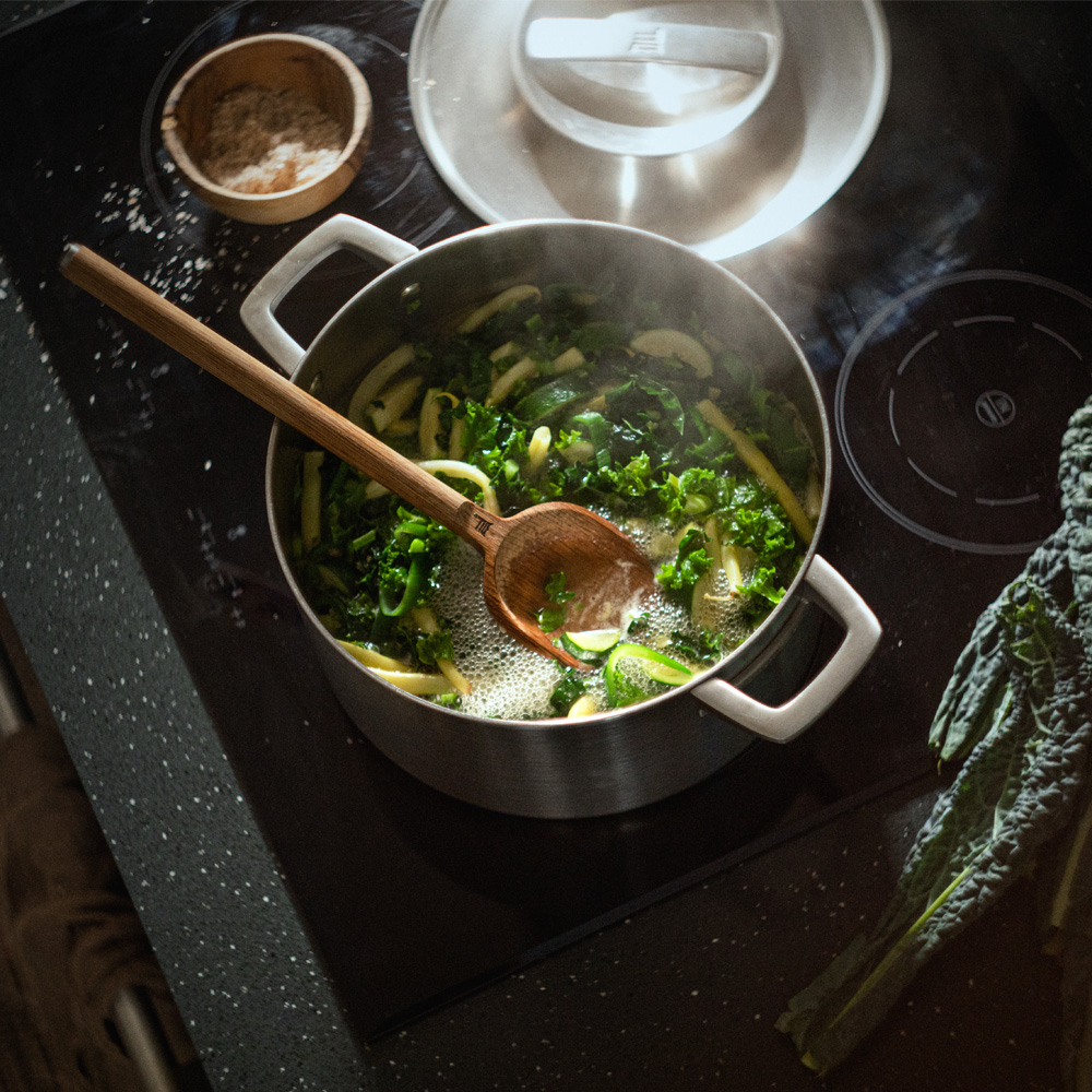 Fiskars Norden woksskje 33,4 cm eik