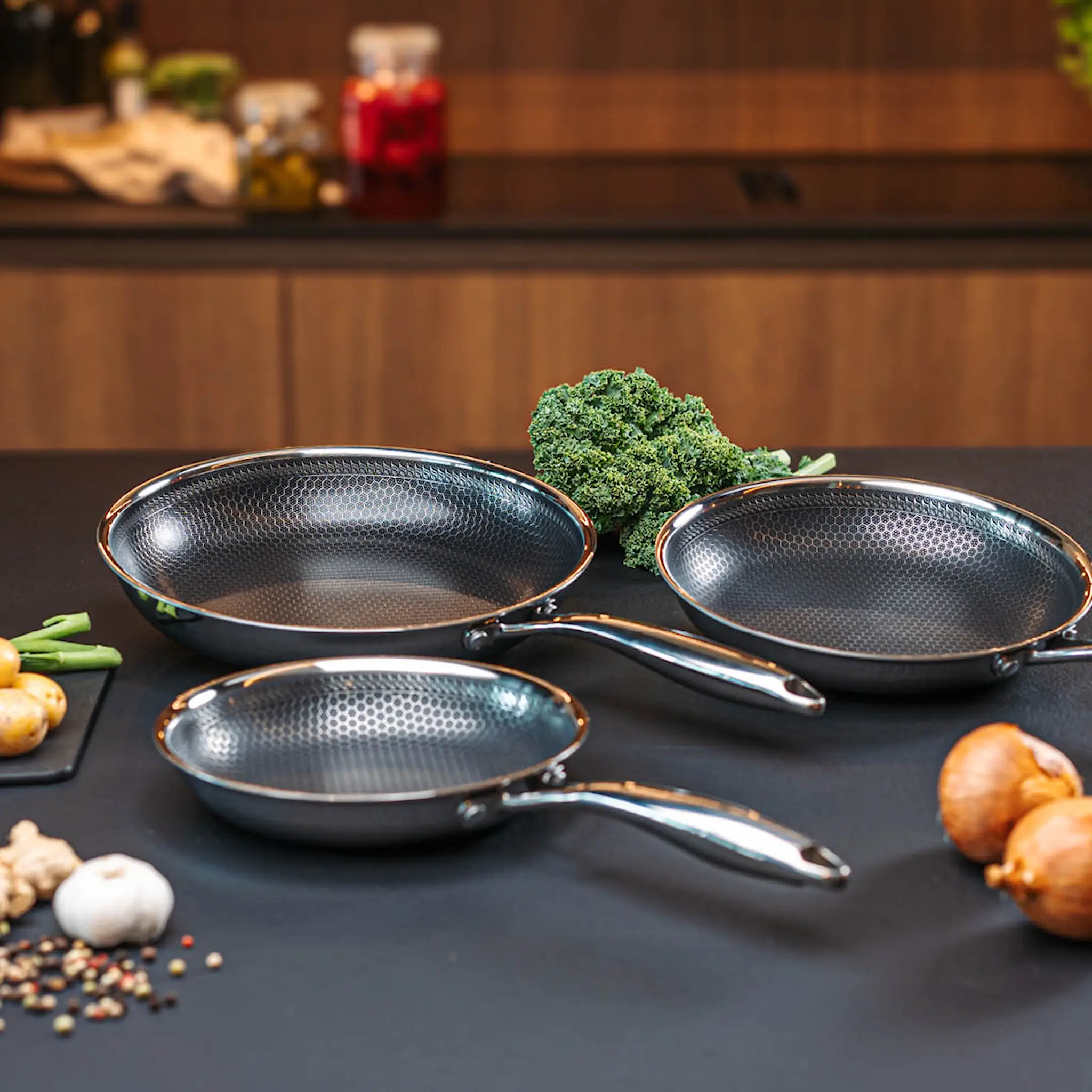 Haws Santo stekpanna 3 delar 20+24+28 cm stål/svart