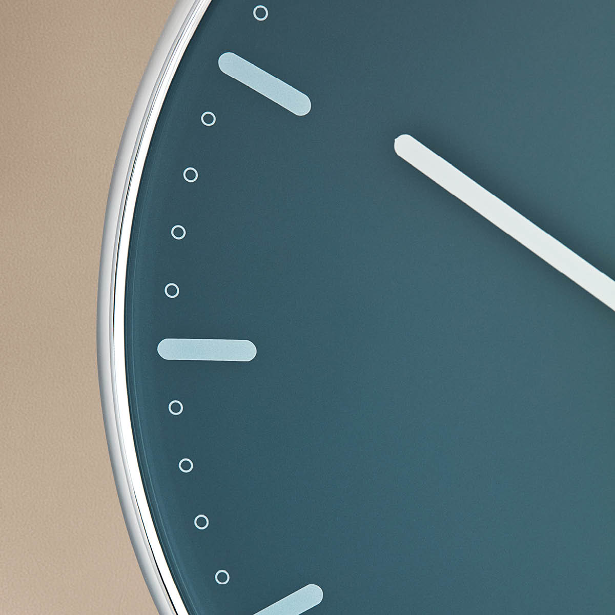 Arne Jacobsen City Hall Seinäkello 21 cm Sininen