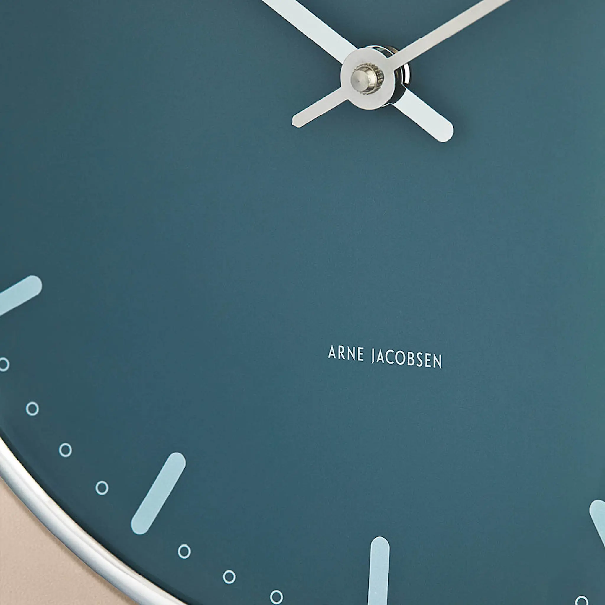 Arne Jacobsen City Hall Seinäkello 29 cm Sininen