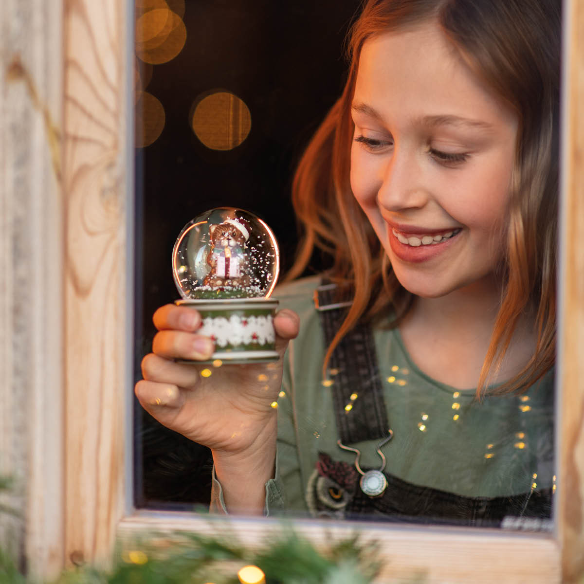 Villeroy & Boch Christmas Toy's snøkule m/bjørn 6,5 cm