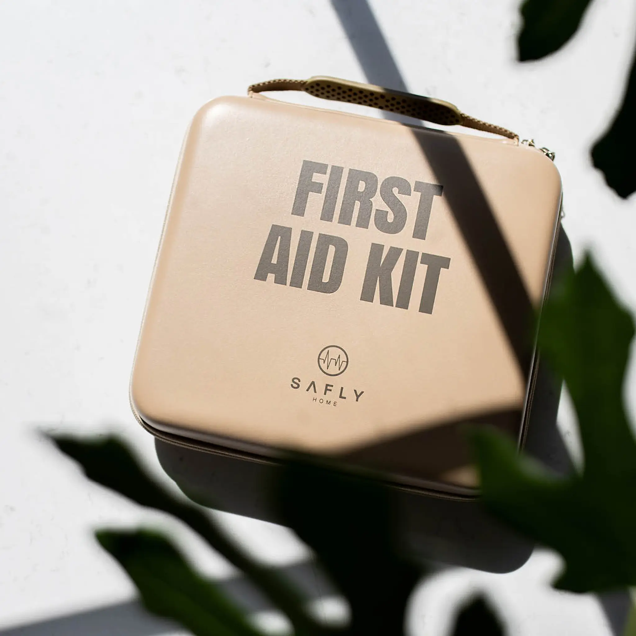 Safly Första hjälpen-låda medium 15x19 cm sand