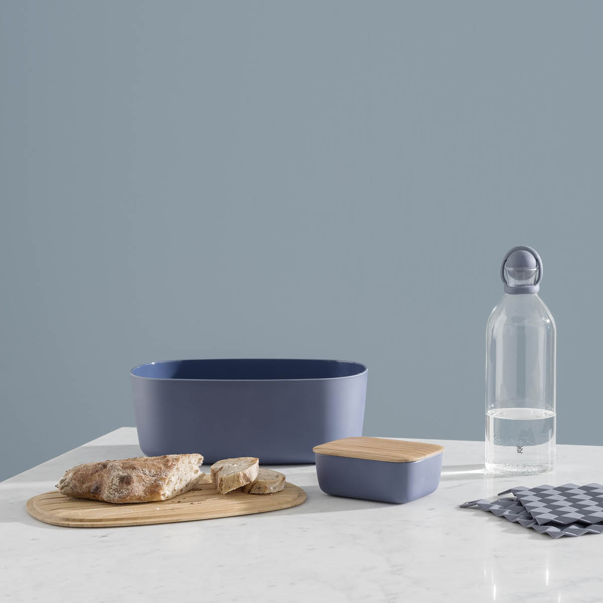 RIG-TIG Hold-On Patalappu 2 kpl Tummansininen