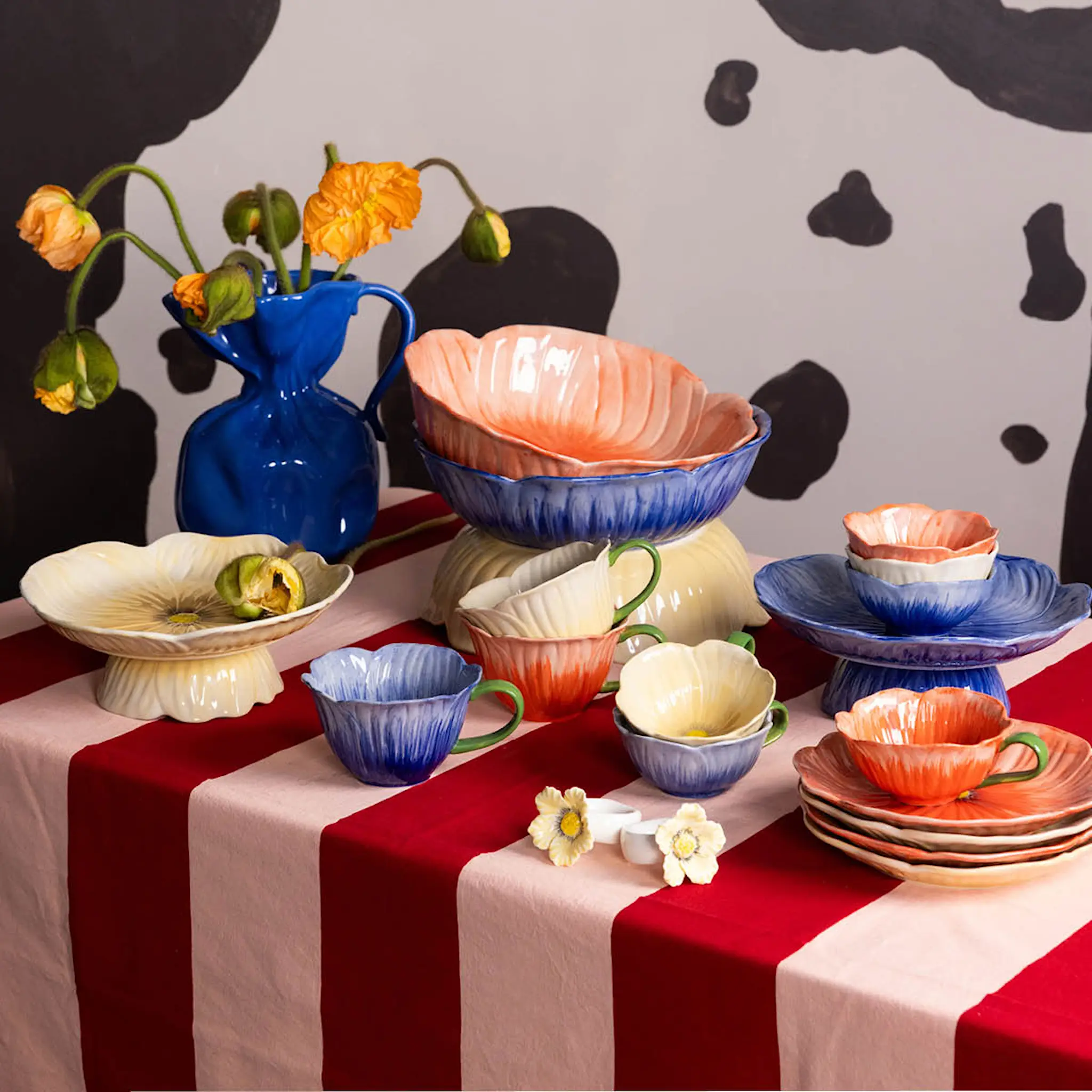 ByOn Poppy tårtfat 26 cm beige