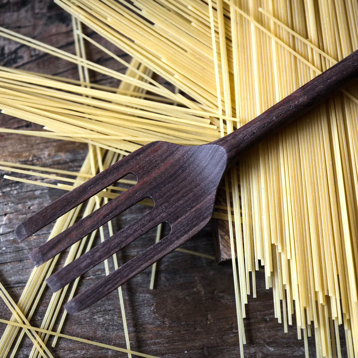 Satake Puuhaarukka 33 cm Pähkinäpuu