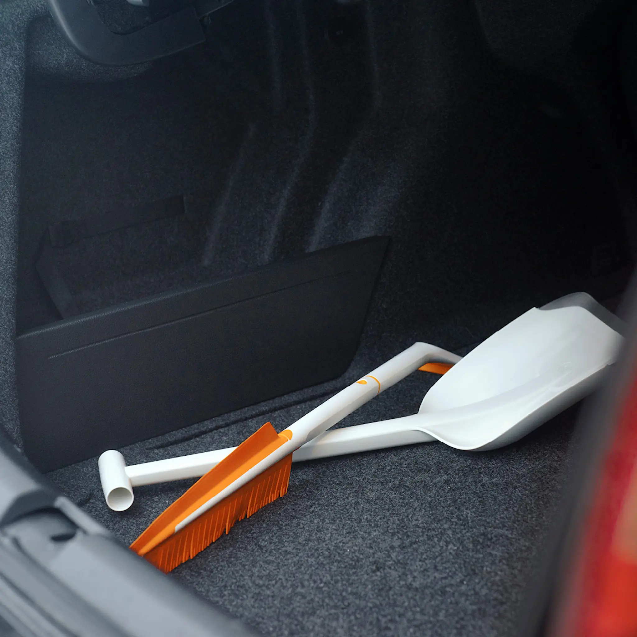 Fiskars SnowXpert™ Harja/jääraappa 67,5 cm Valkoinen/Oranssi