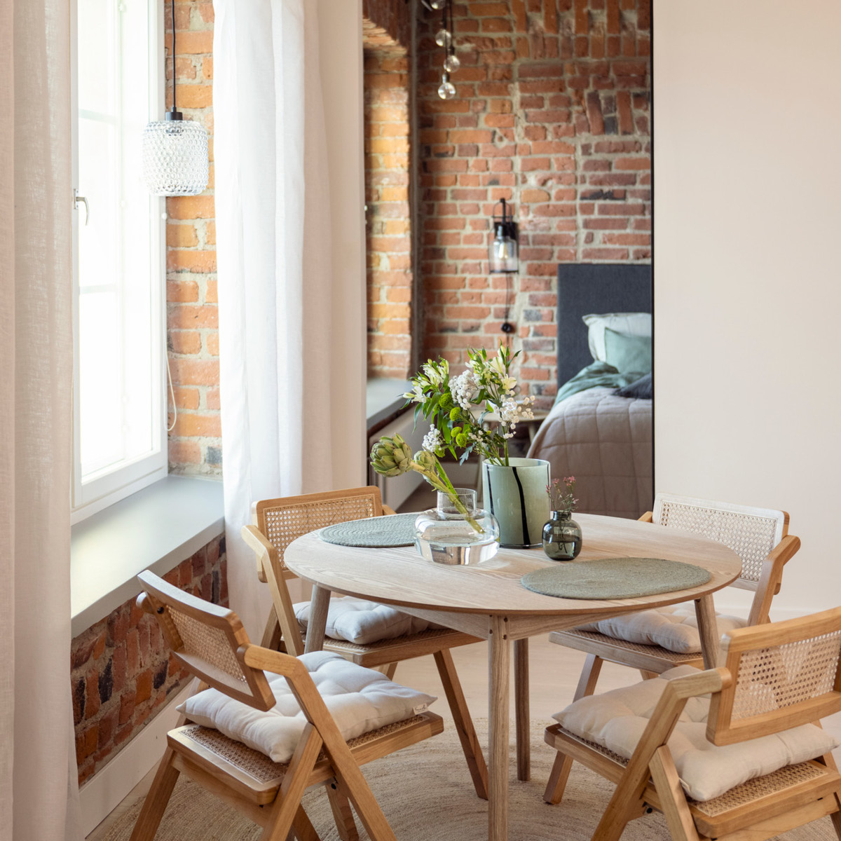 Fanni K Ilma vas 16 cm klar