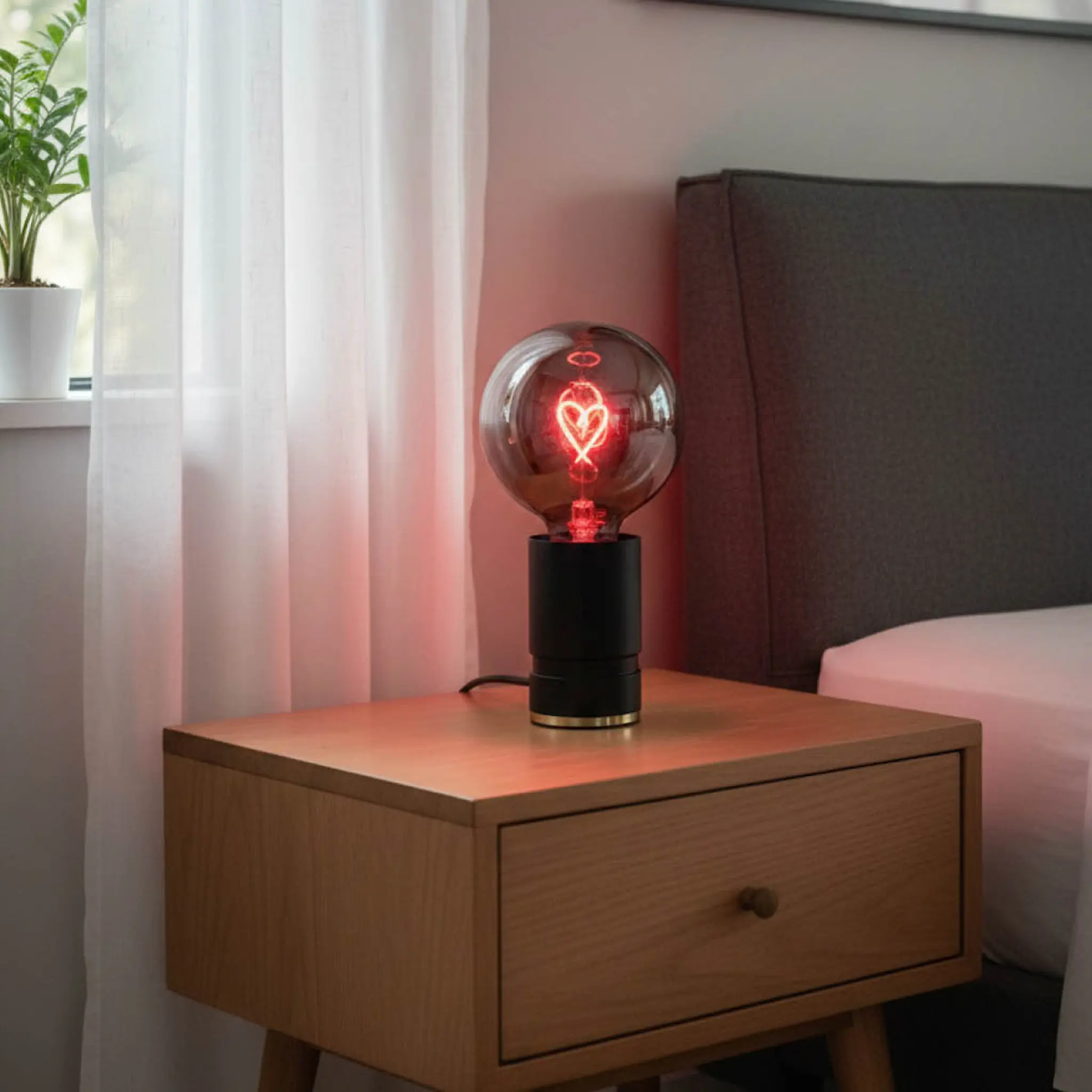 Elements Lighting MITB Madison sokkel bordlampe 11 cm svart/gull aluminium
