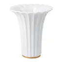 Vit vas med guldkant 23 cm