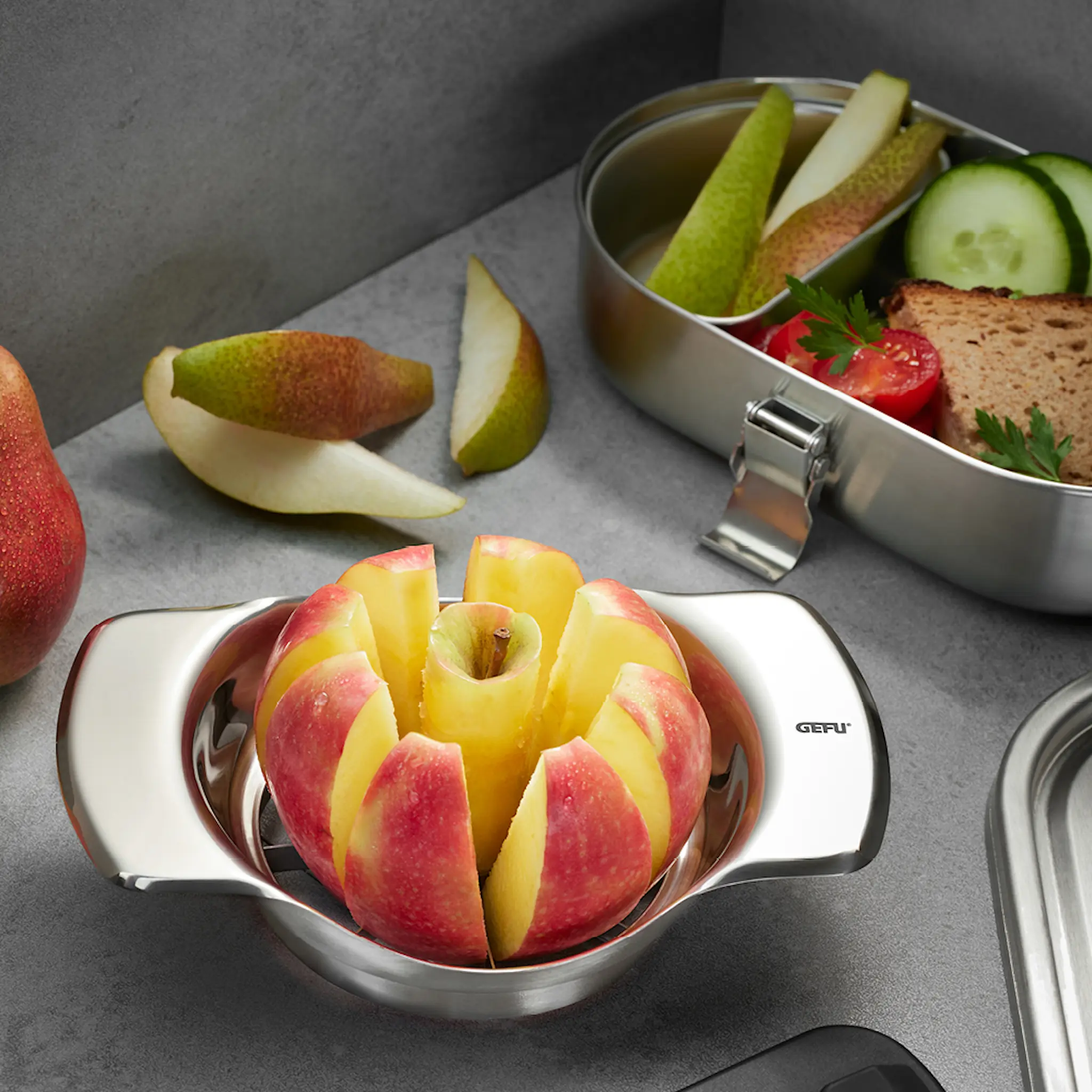 Gefu Parti äppeldelare 18 cm borstat stål